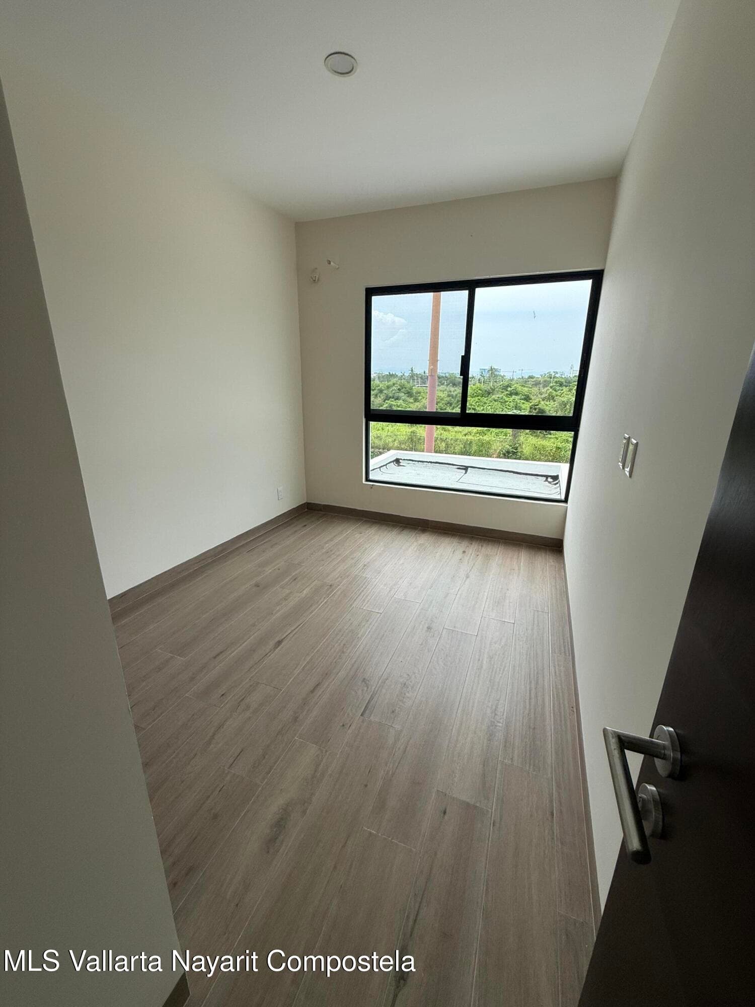 10 Av. Paseo Vallarta 16