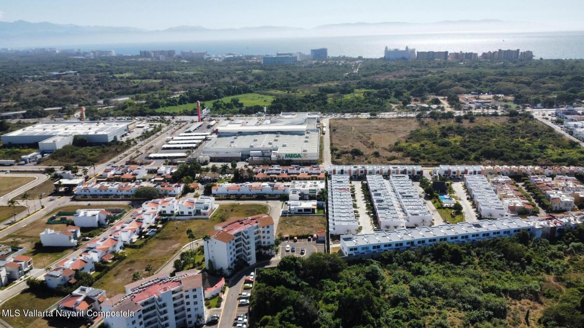 10 Av. Paseo Vallarta 29