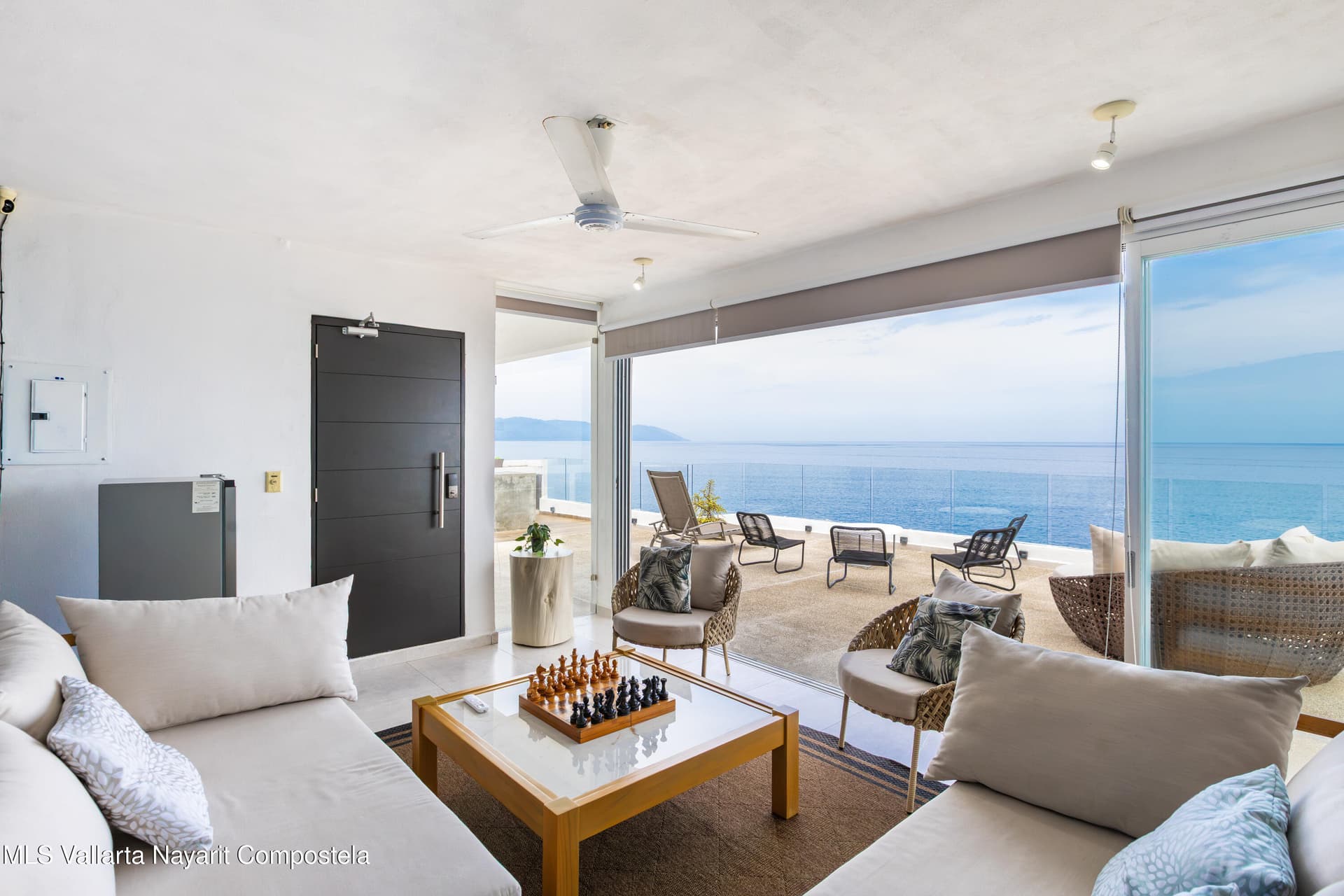 Vista Real 24