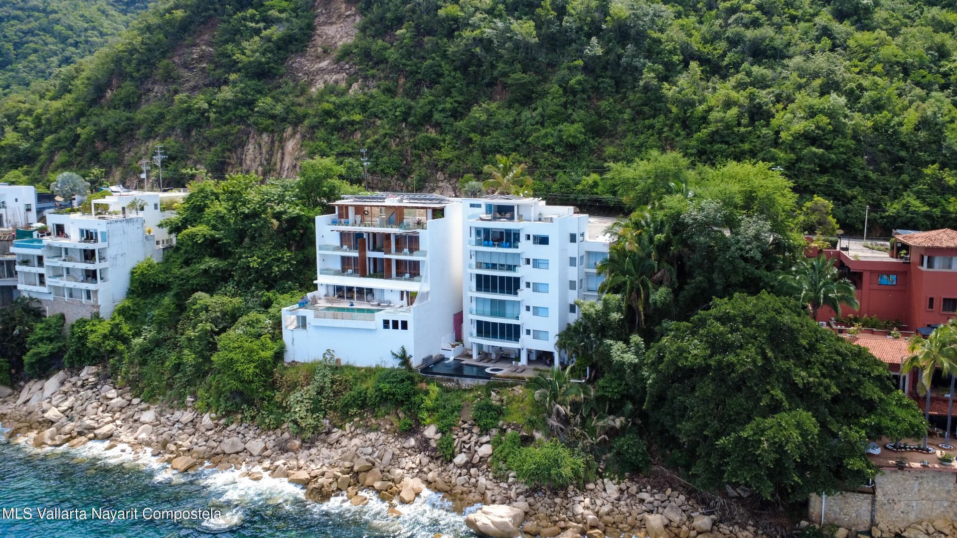 Vista Real 34
