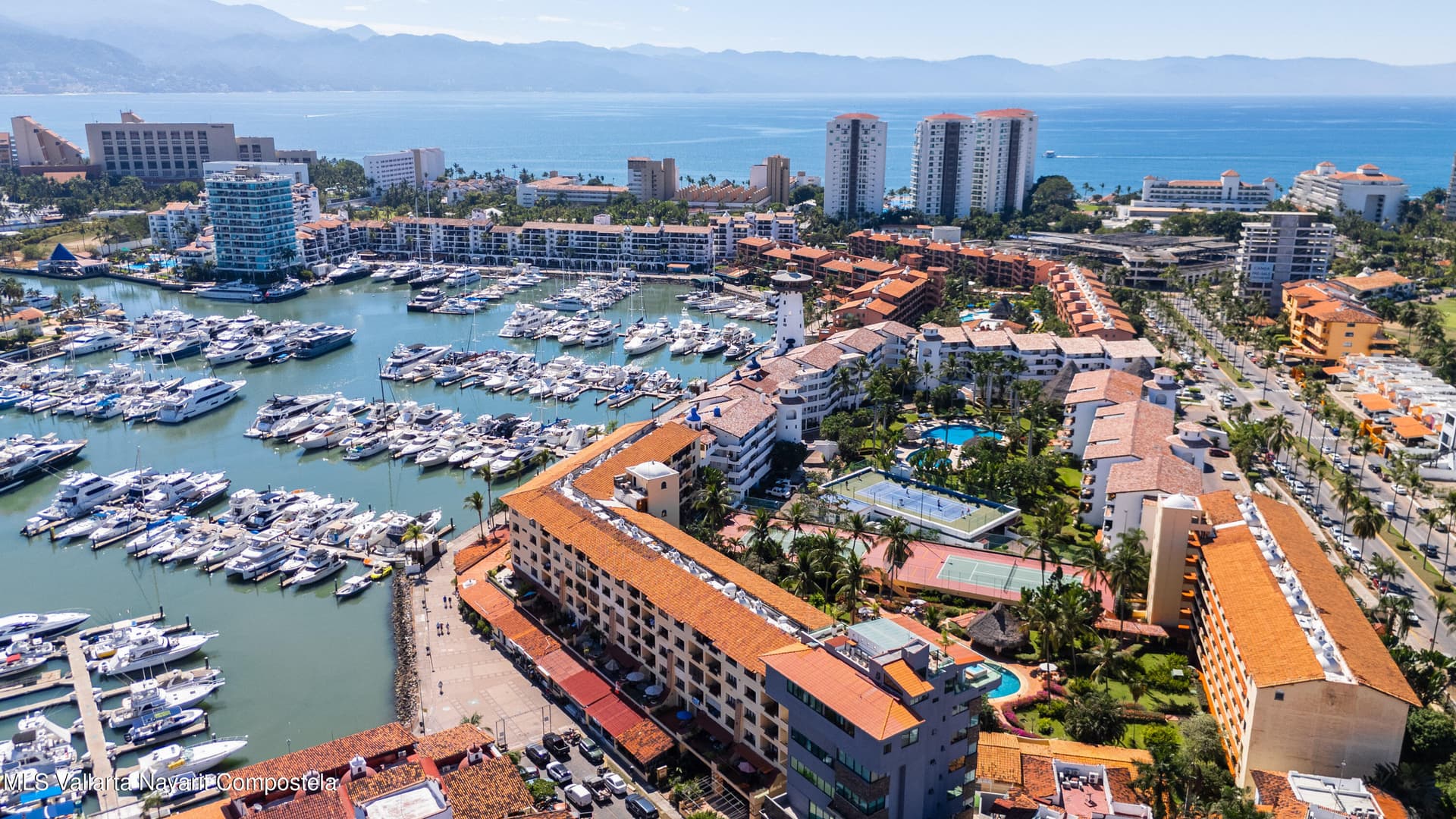 Marina Golf 37