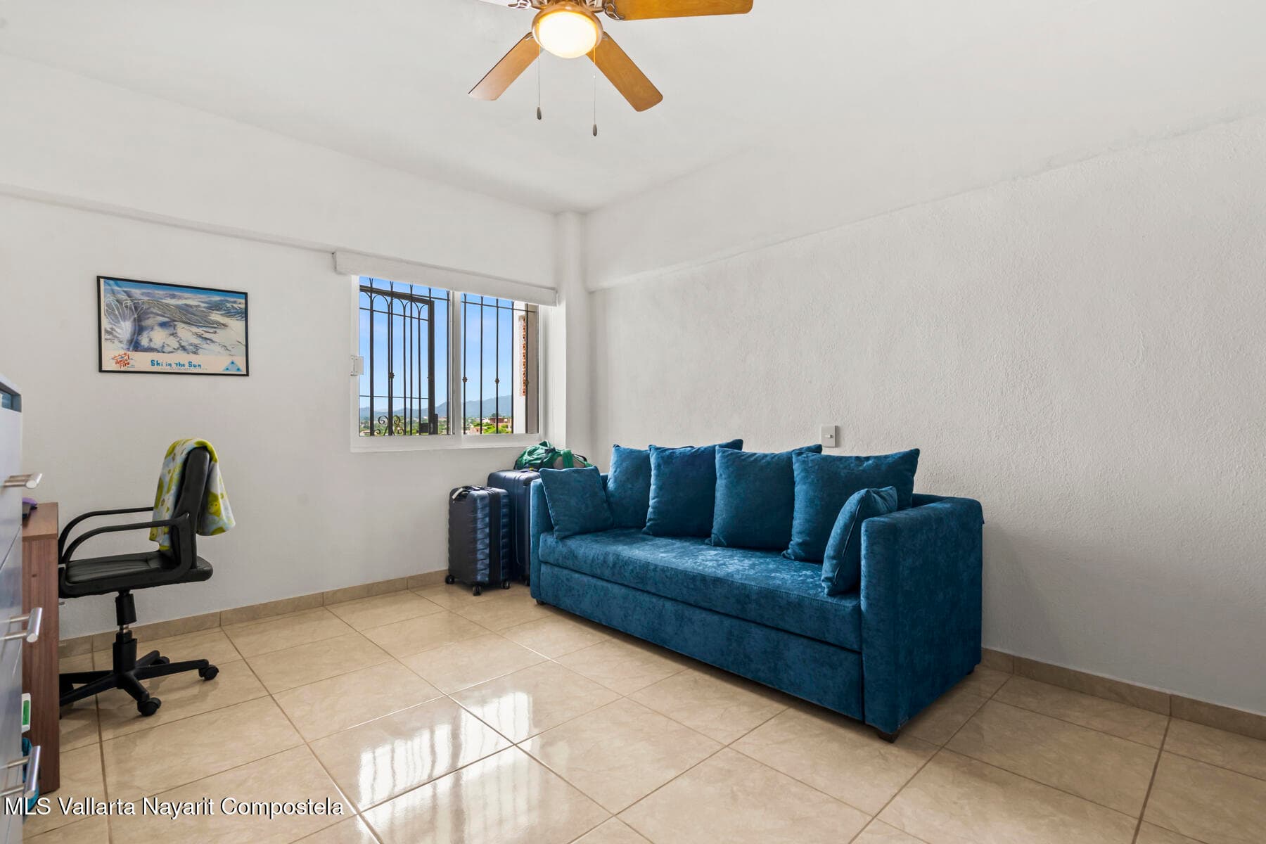 549 Miramar 21