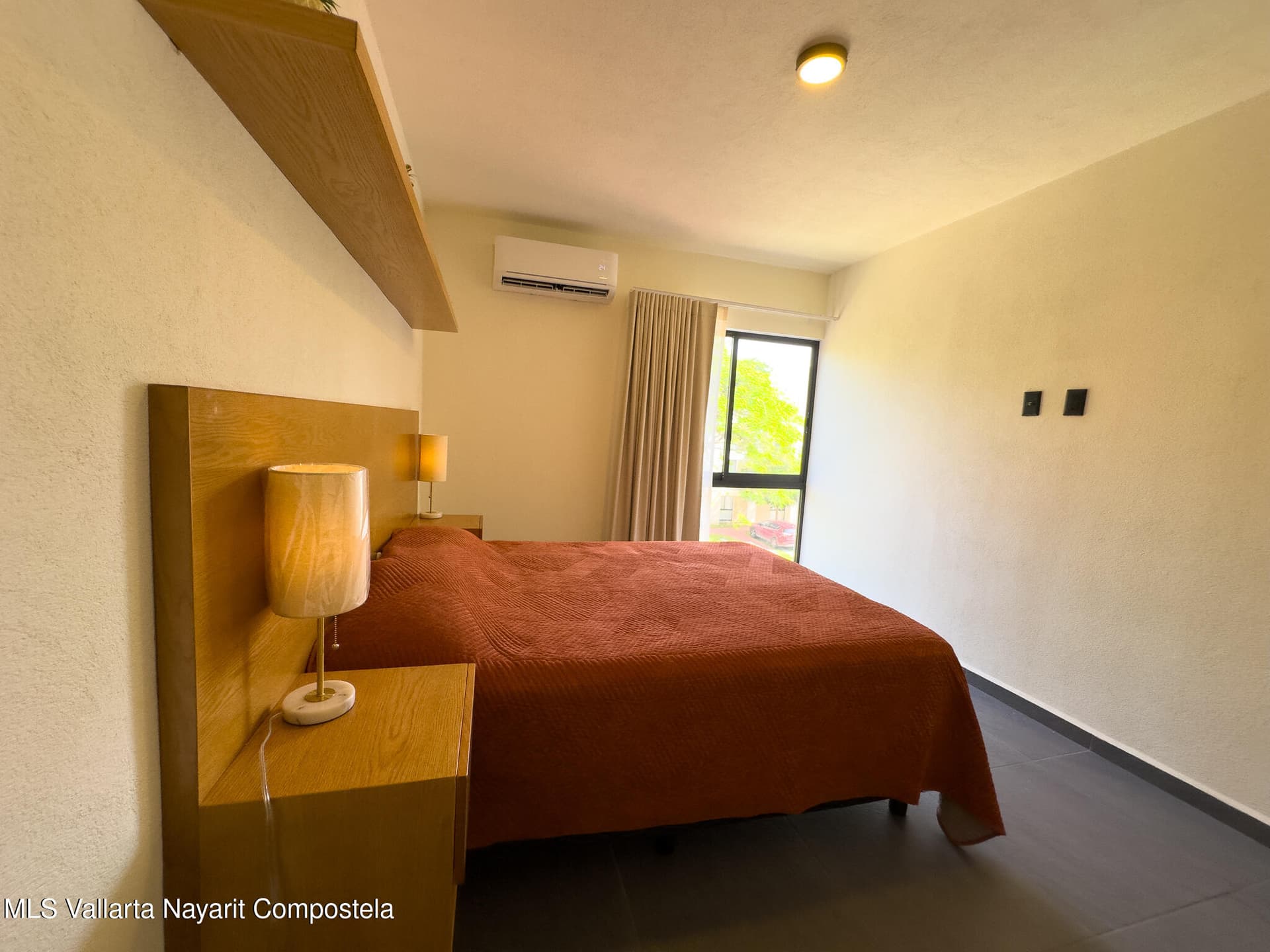206 Paseo Foresta 12