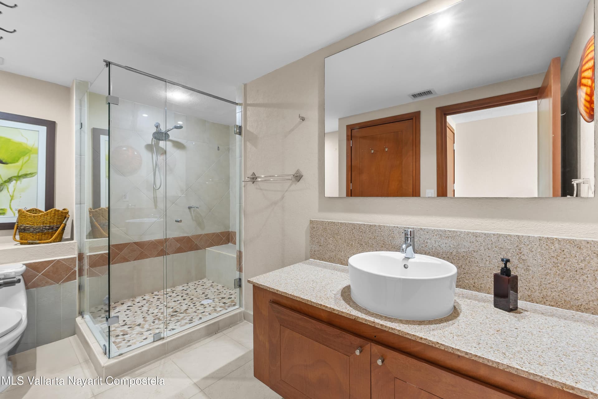 Grand Venetian 19