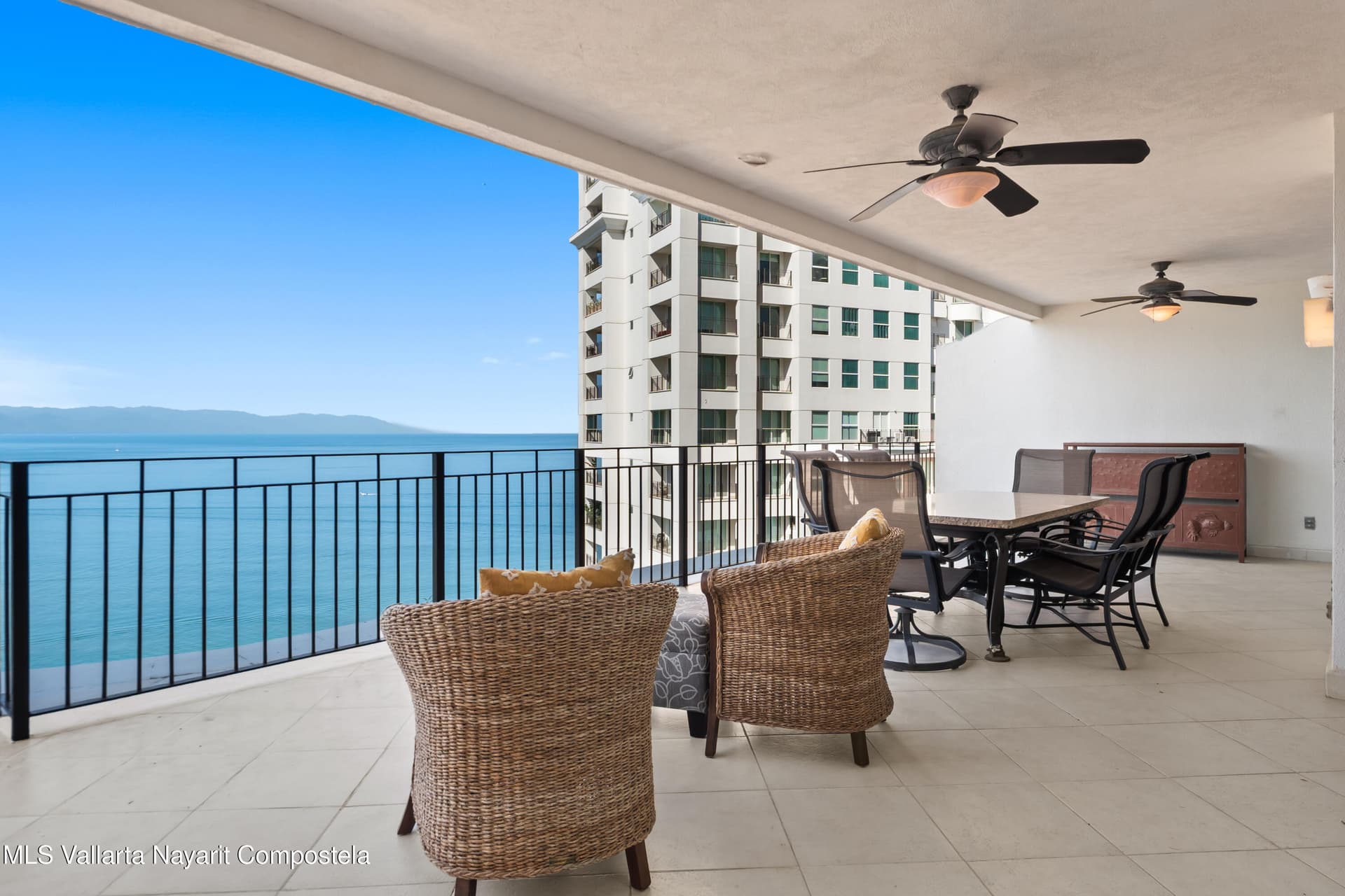 Grand Venetian 35