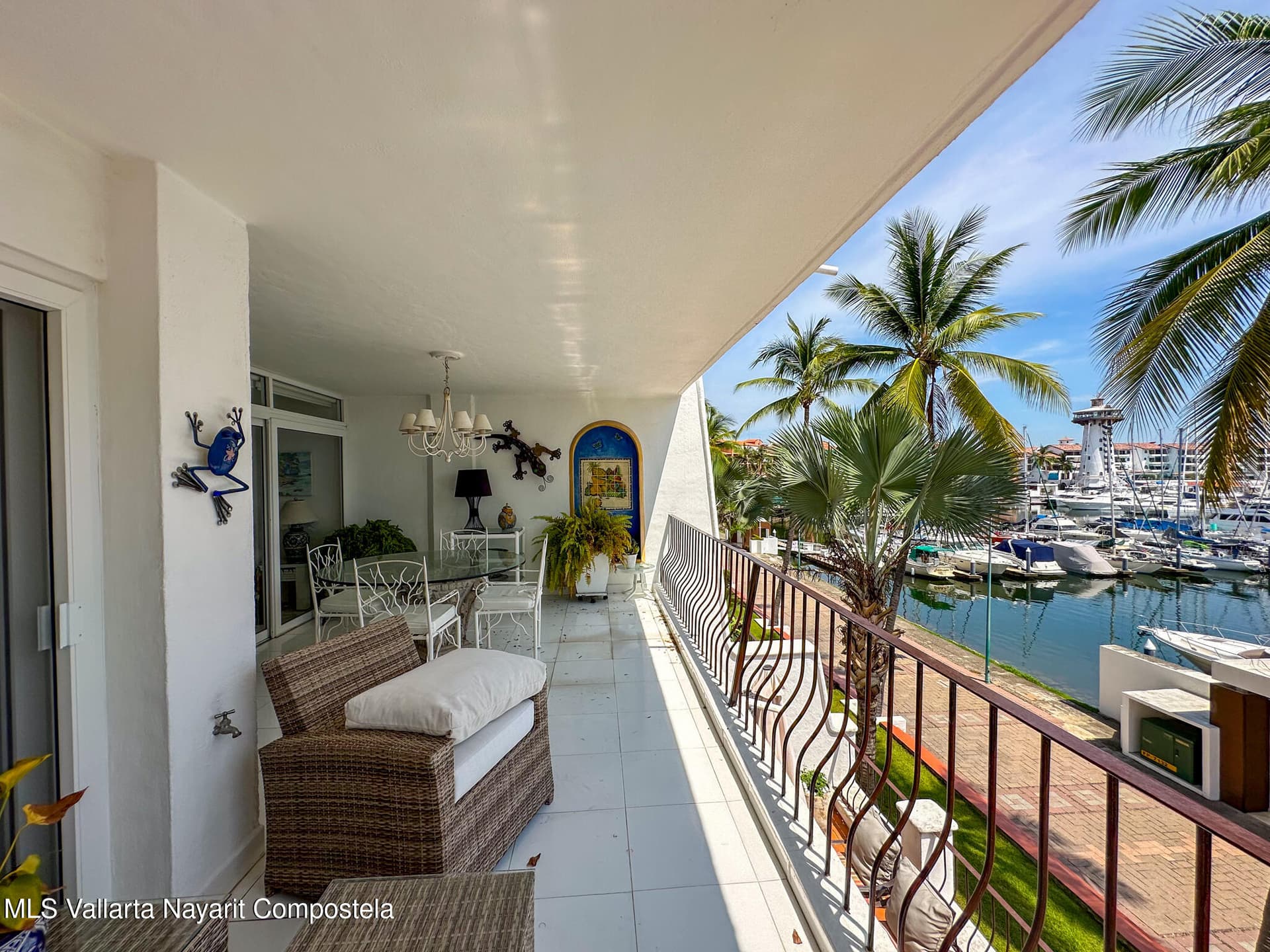 Marina Las Palmas II 20