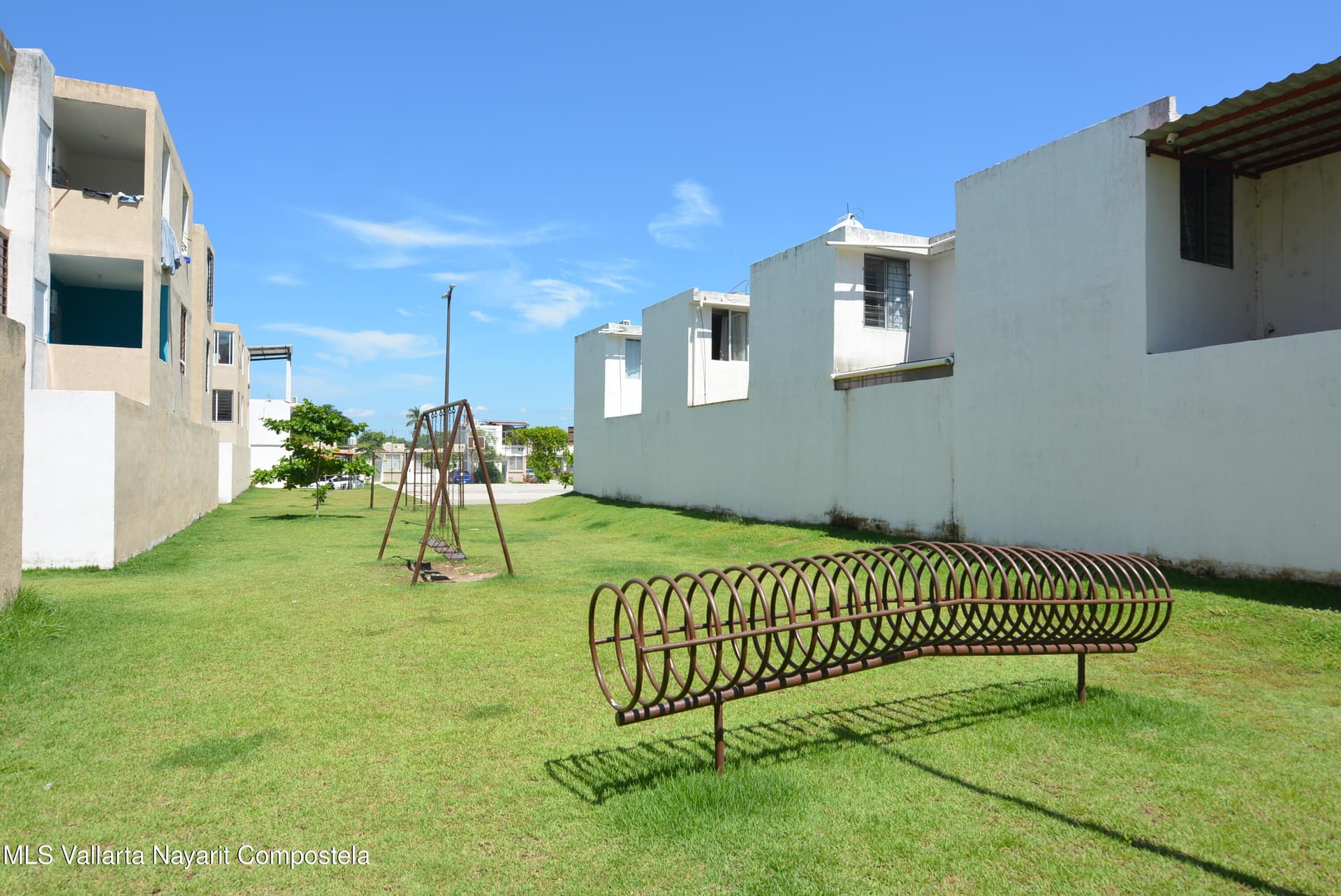 21 PASEO DEL CAMPO 23