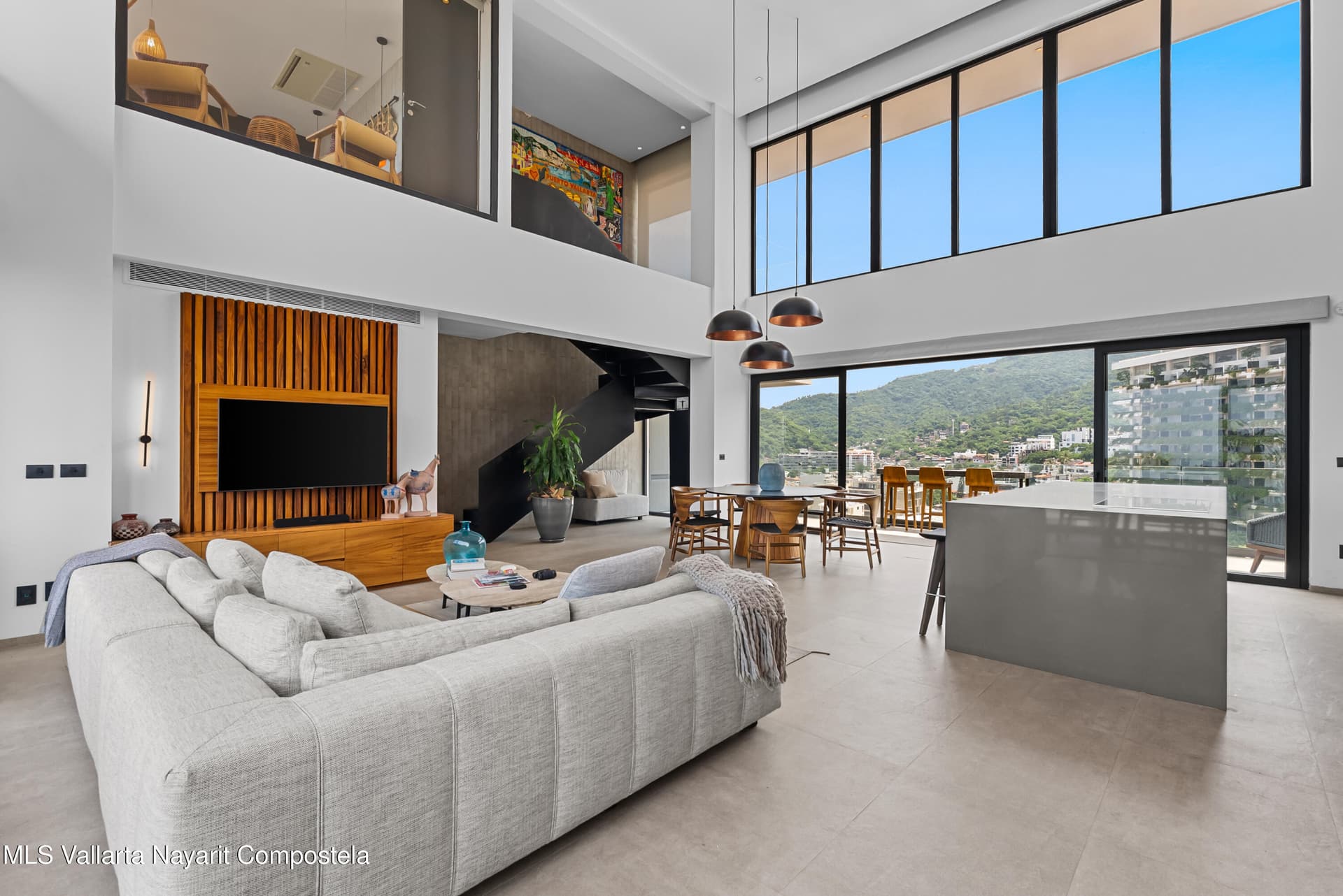 105 Sail View