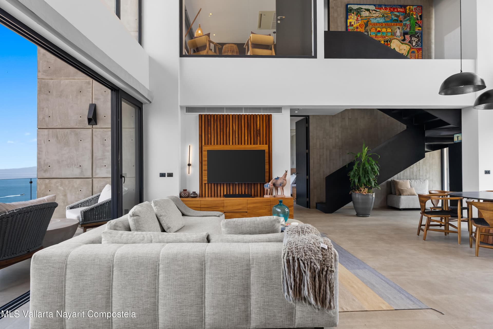 105 Sail View 2