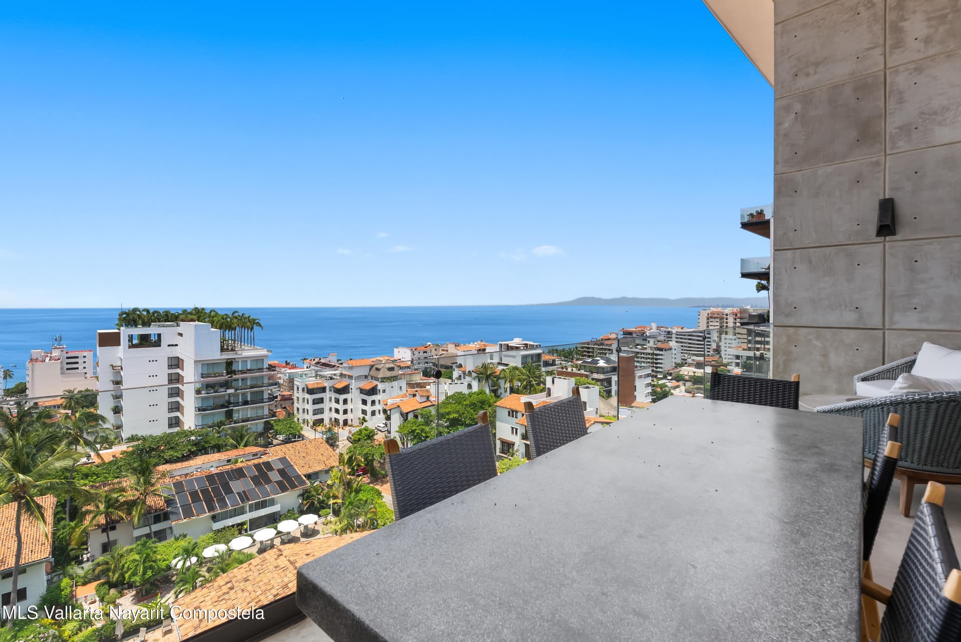 105 Sail View 8