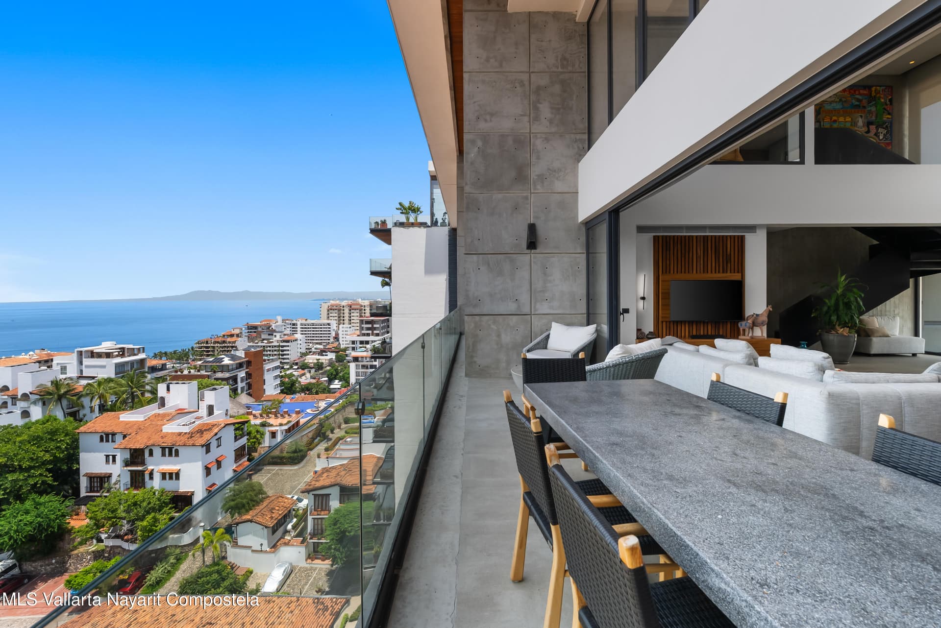 105 Sail View 9