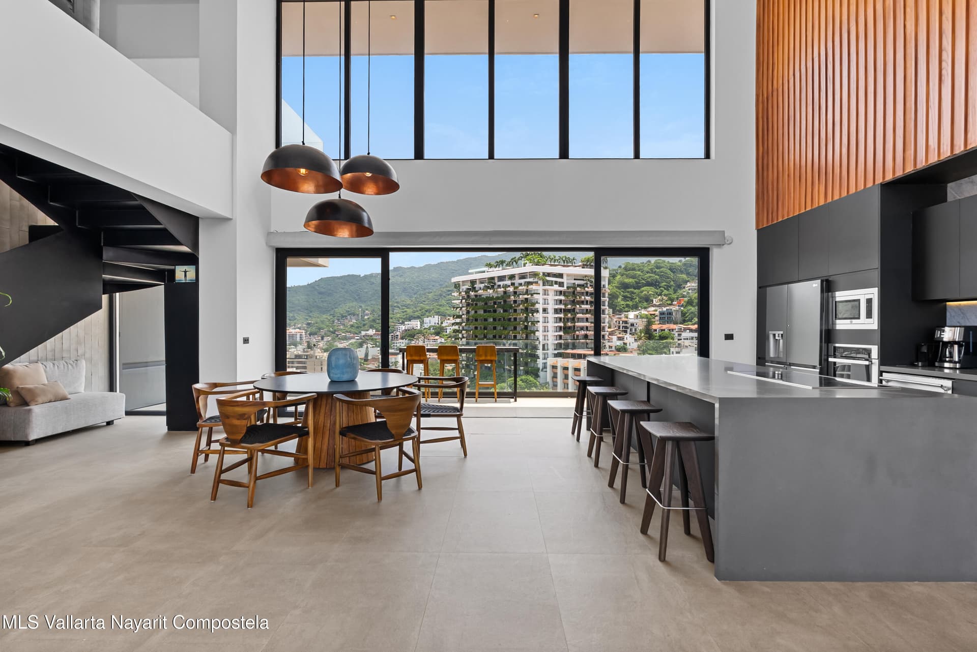 105 Sail View 11