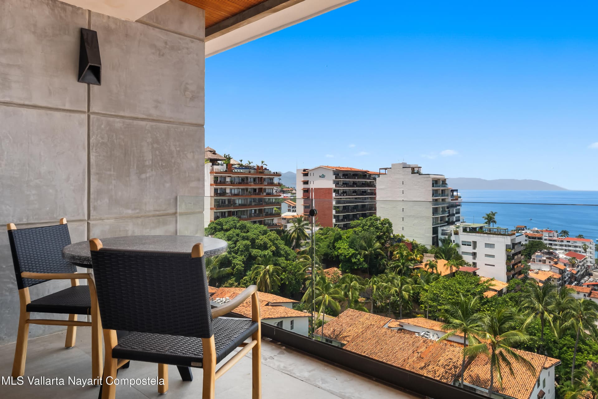 105 Sail View 34