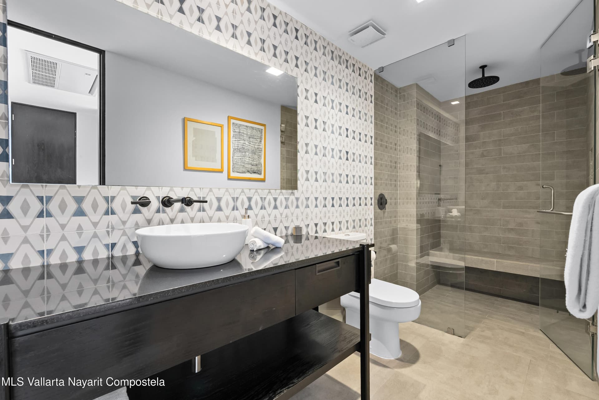 105 Sail View 38