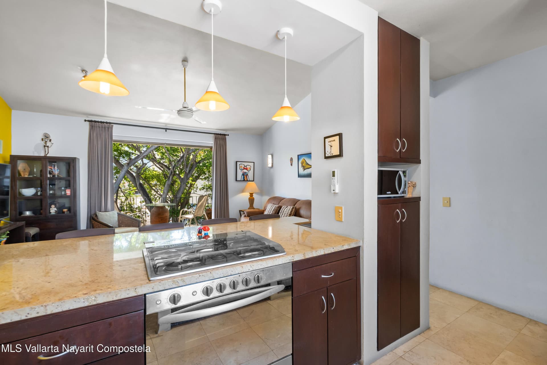2256-2282 Blvd Francisco Medina Ascencio 11