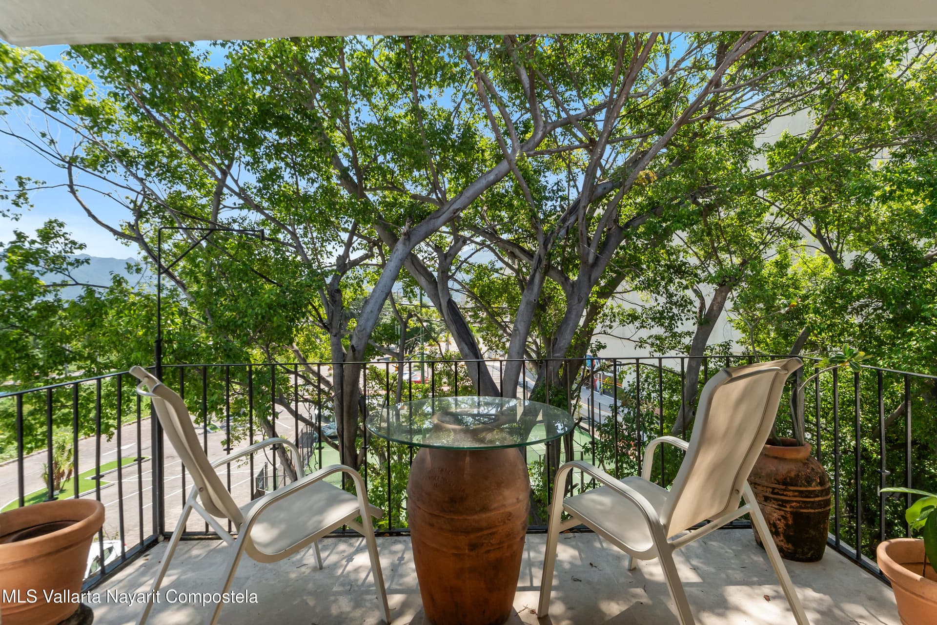 2256-2282 Blvd Francisco Medina Ascencio 12