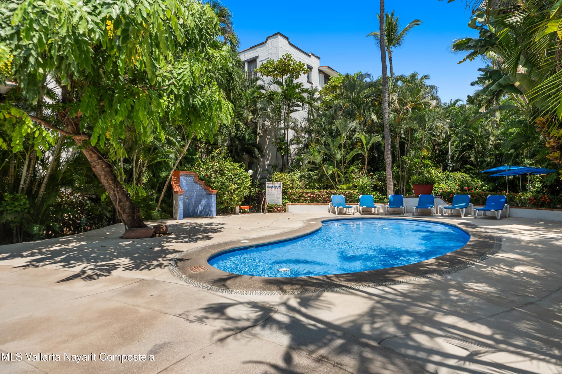2256-2282 Blvd Francisco Medina Ascencio 32