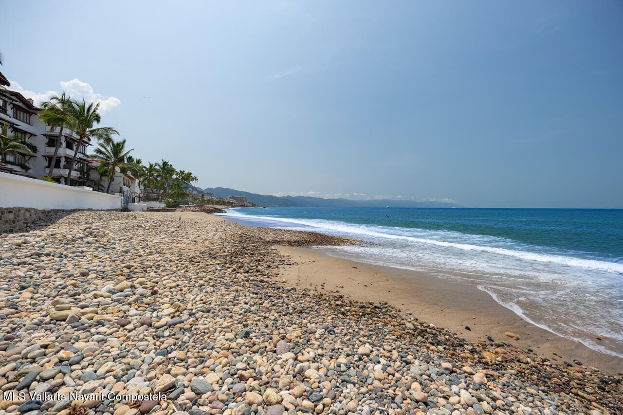 Playa Camarones 38