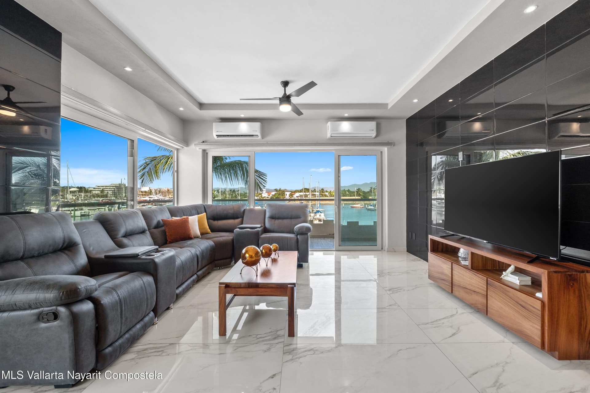 Marina Suites 4
