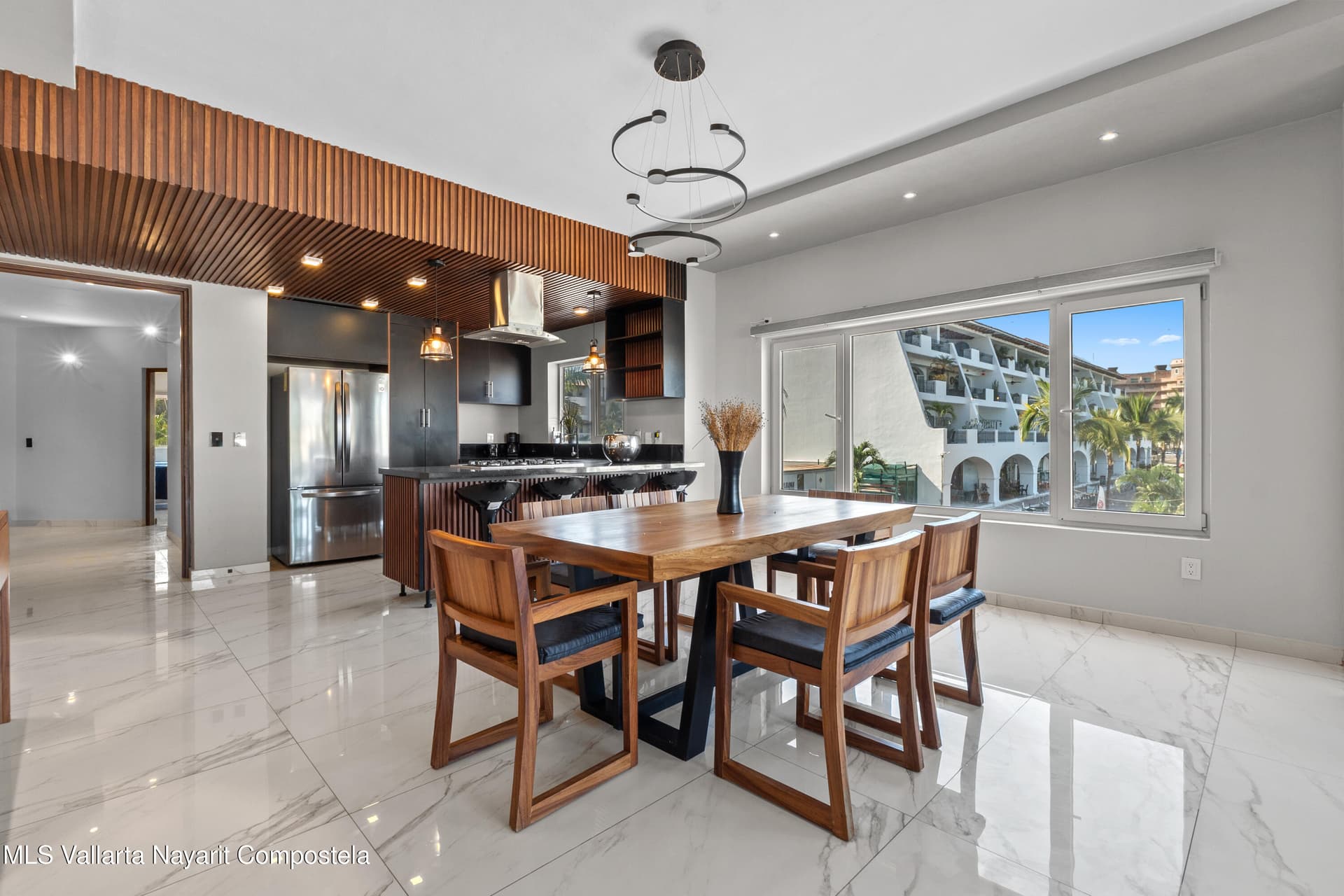 Marina Suites 9