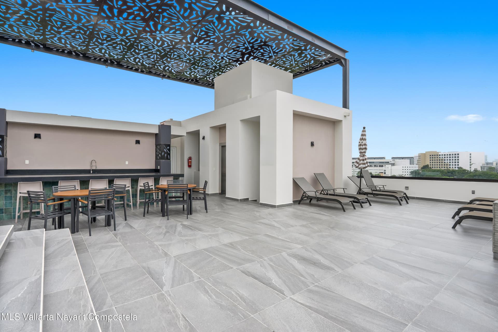 74 Paseo de las Moras 27