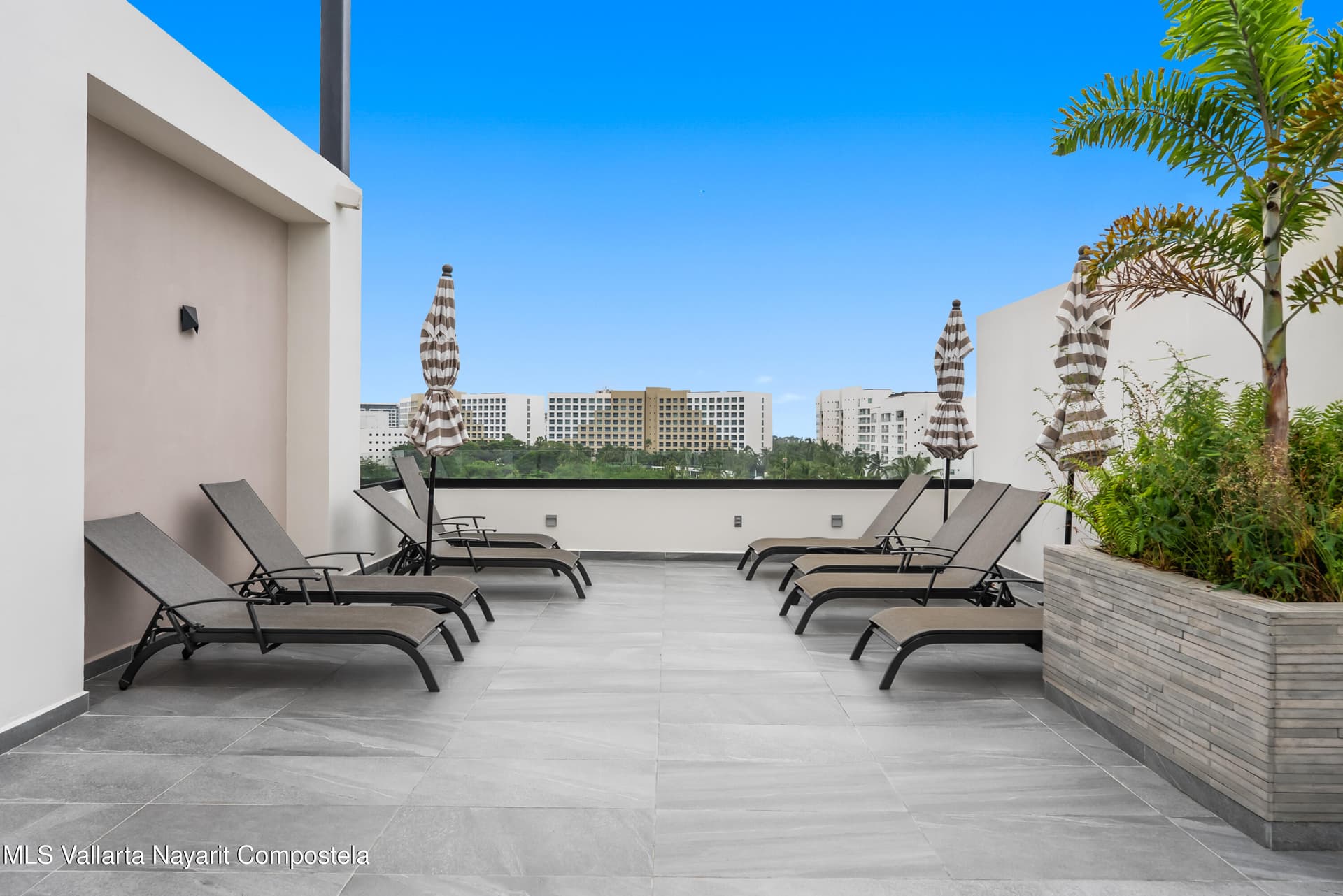 74 Paseo de las Moras 28