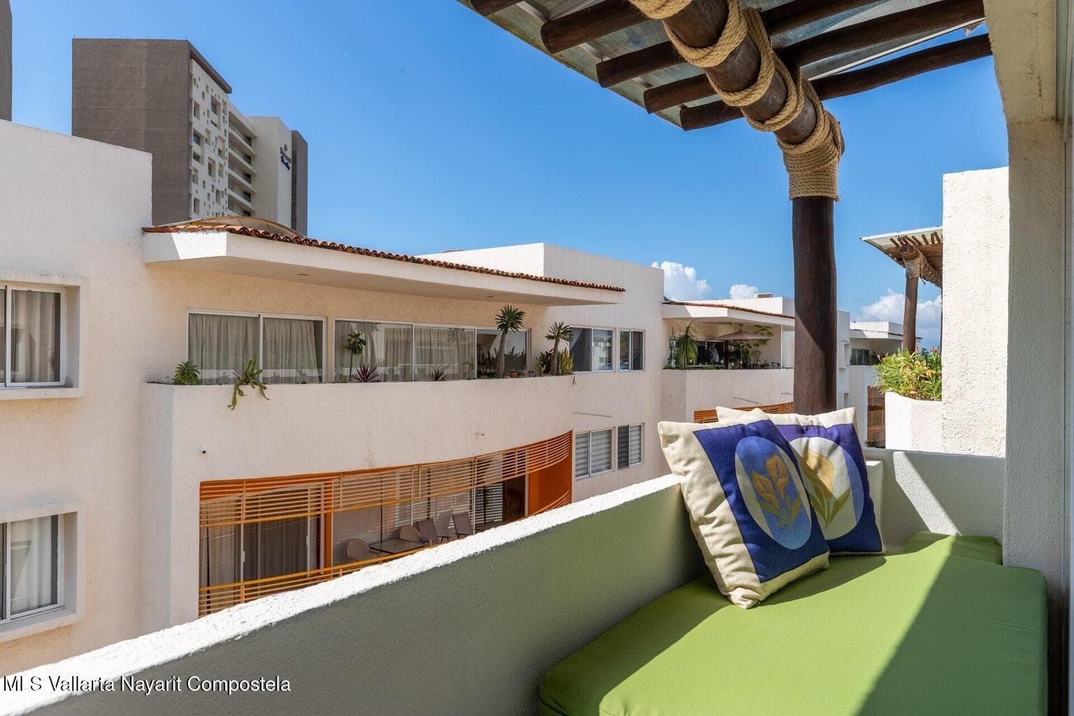 La Joya Vallarta 10