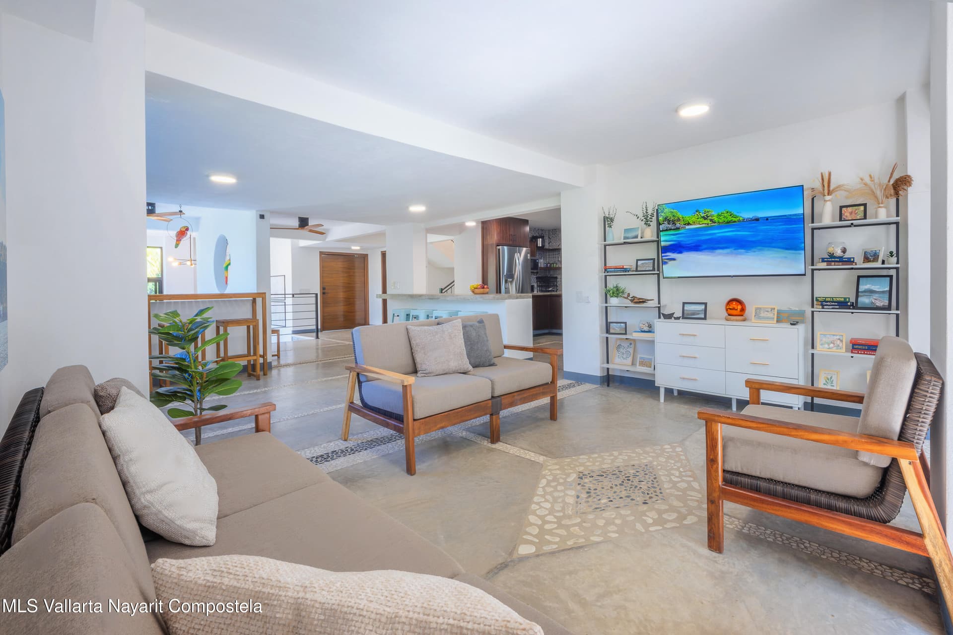 460 Av. Richrad Burton 5