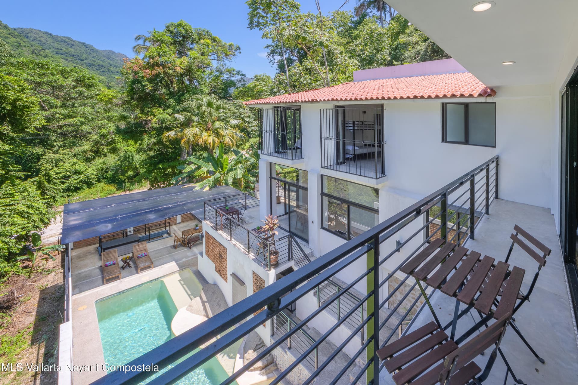 460 Av. Richrad Burton 31