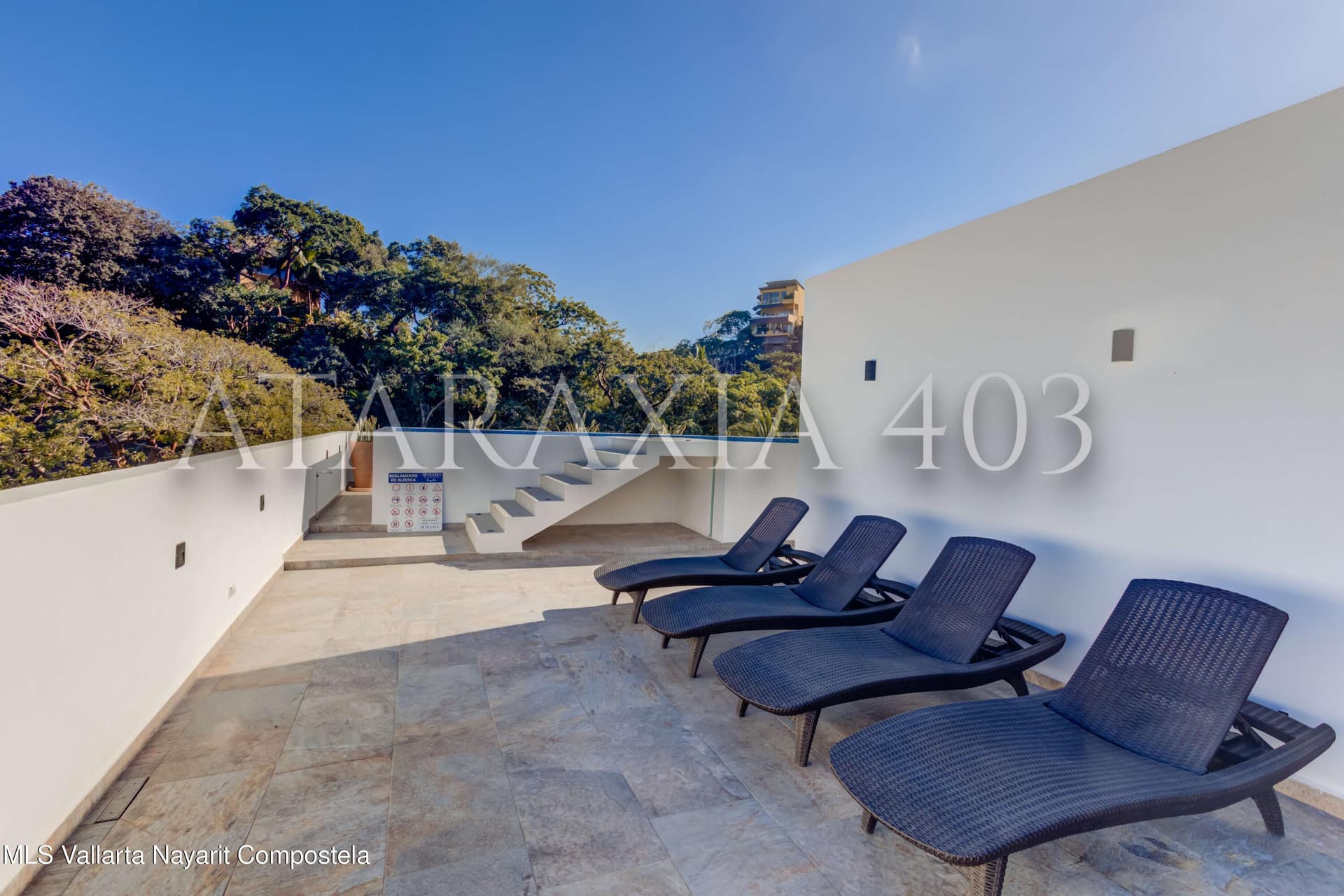128 Avenida Revolucion 40
