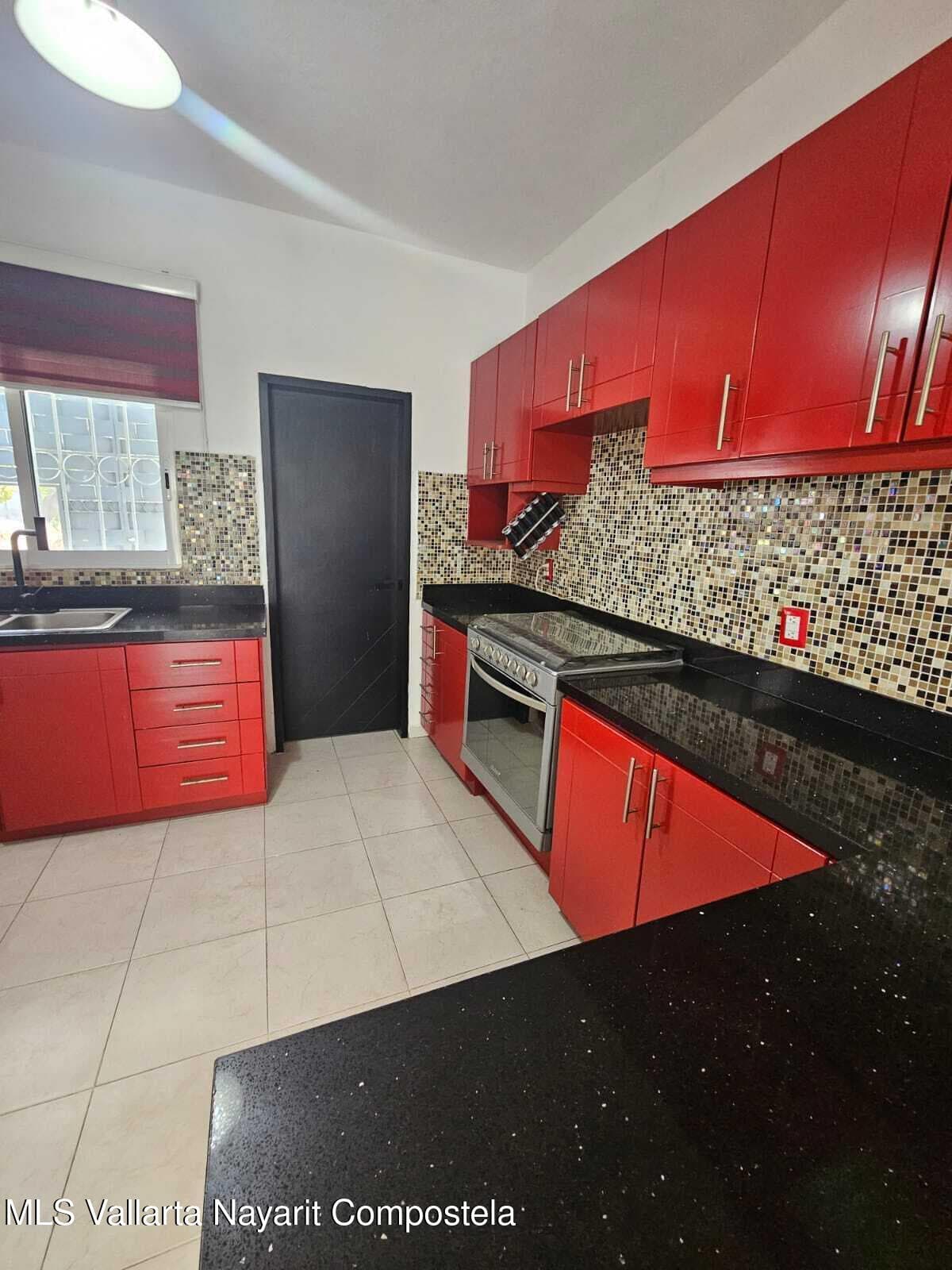 1808 Valle Azul 4