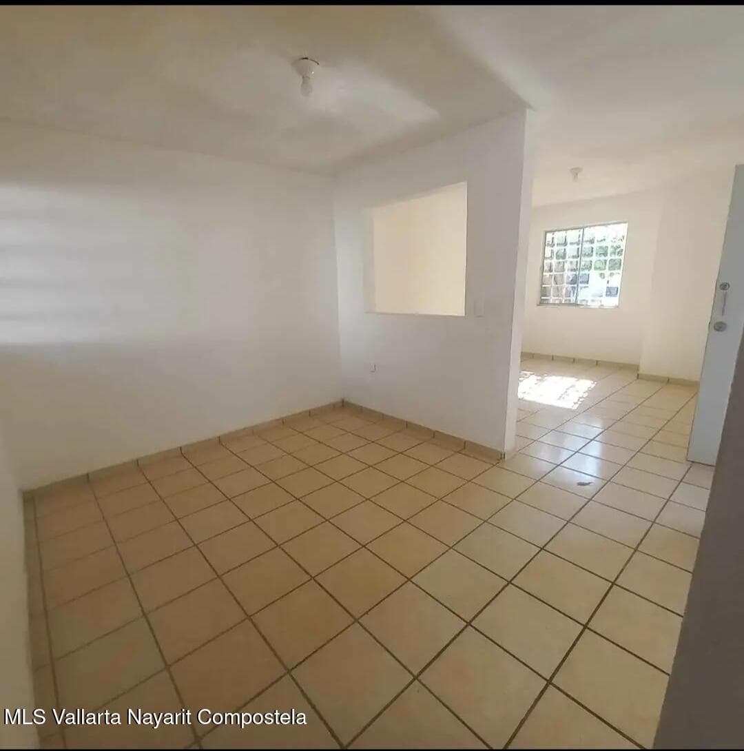227 Paseo del Palmito 3