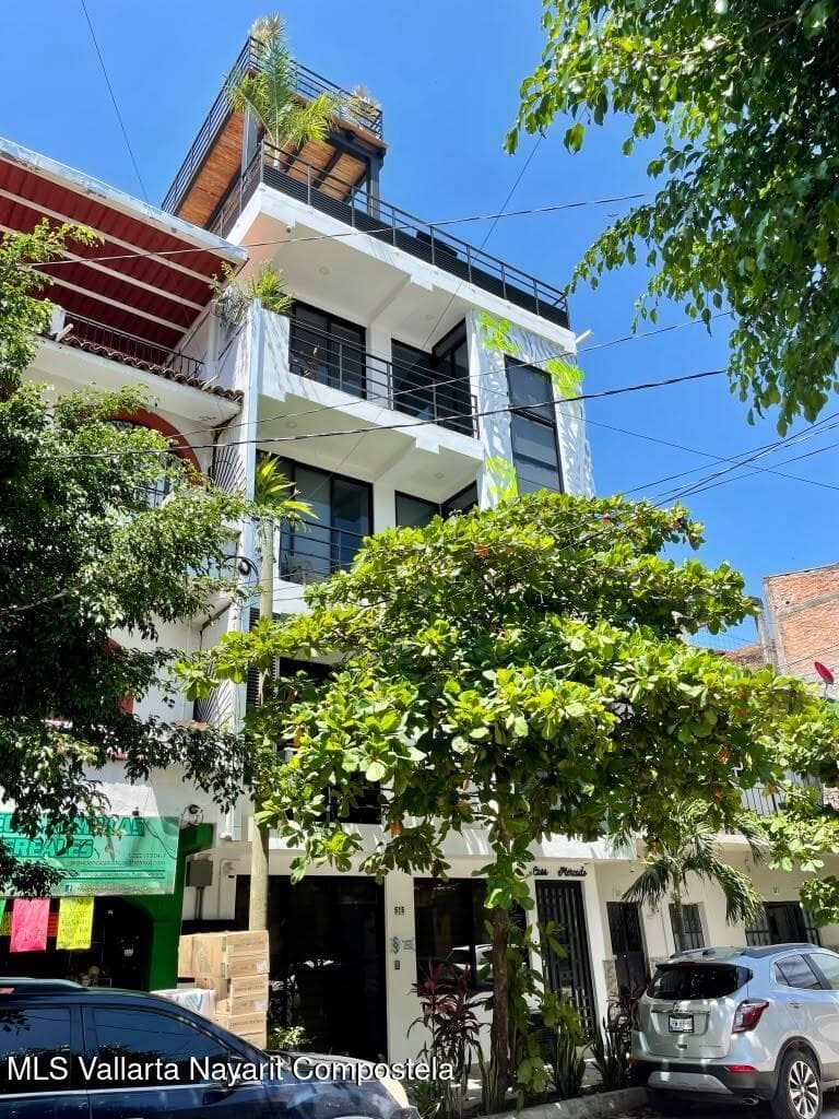 515 Lazaro Cardenas