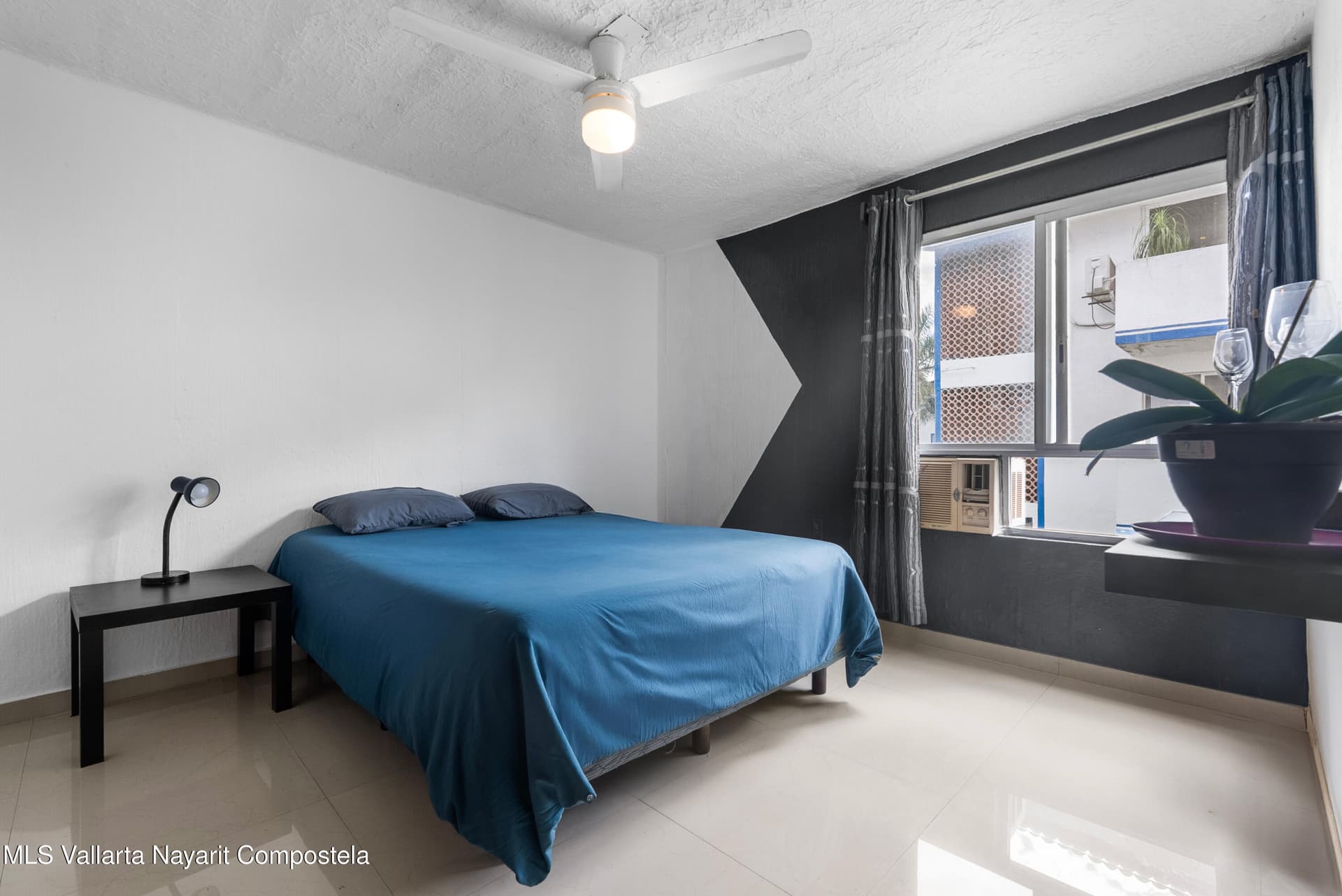 140 Prisciliano Sanchez Av 21