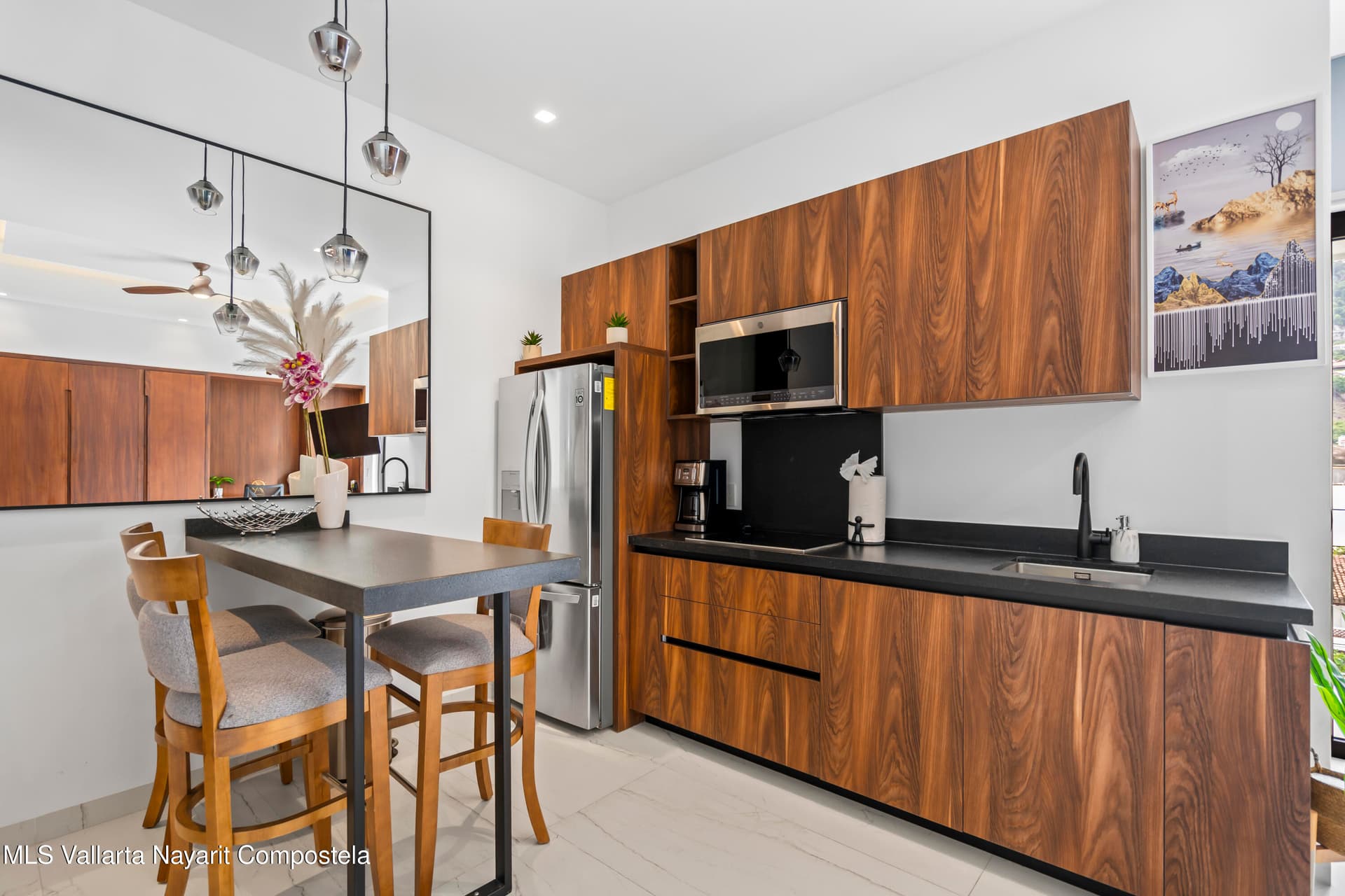 Condo 3