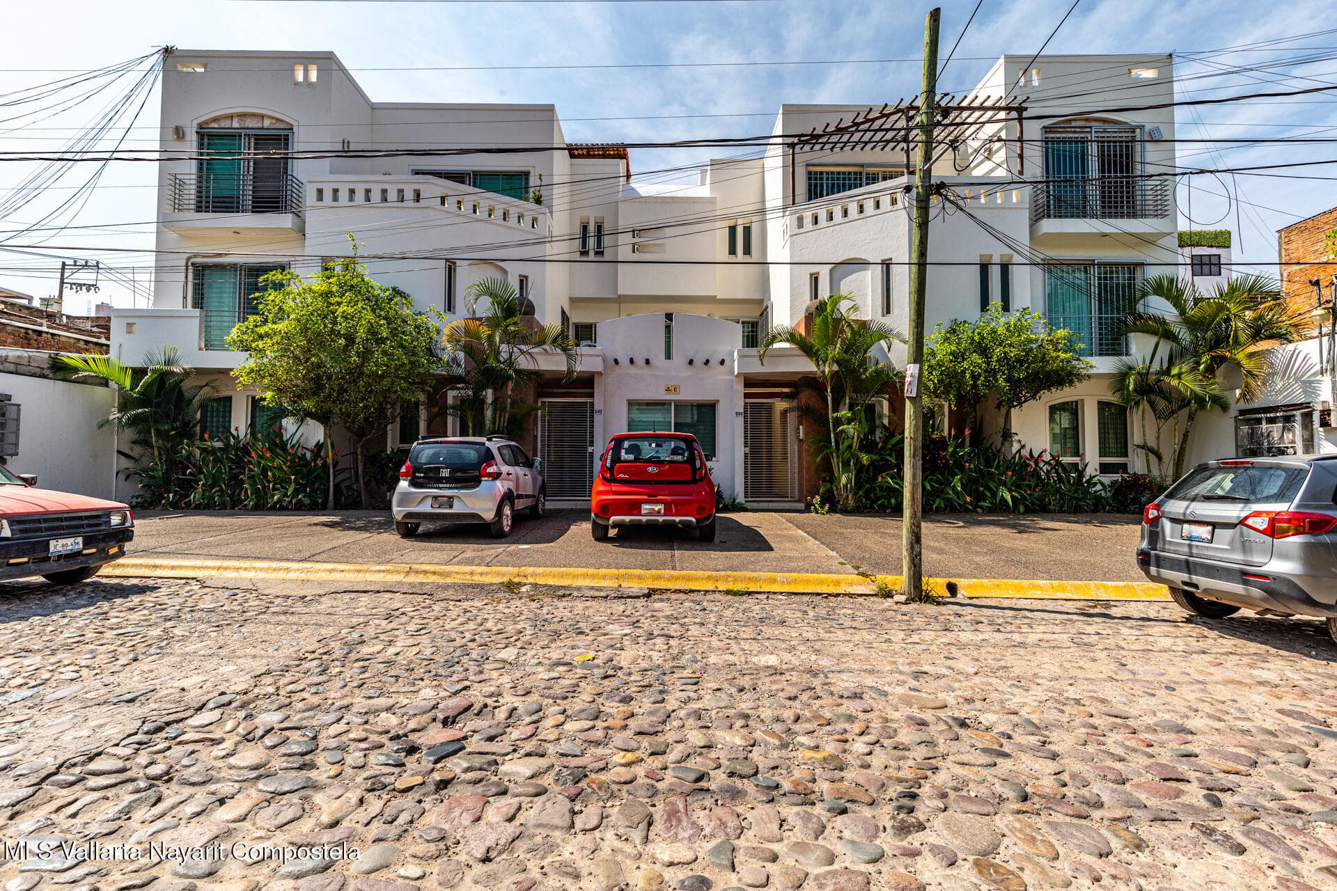 542 Fco. I. Madero