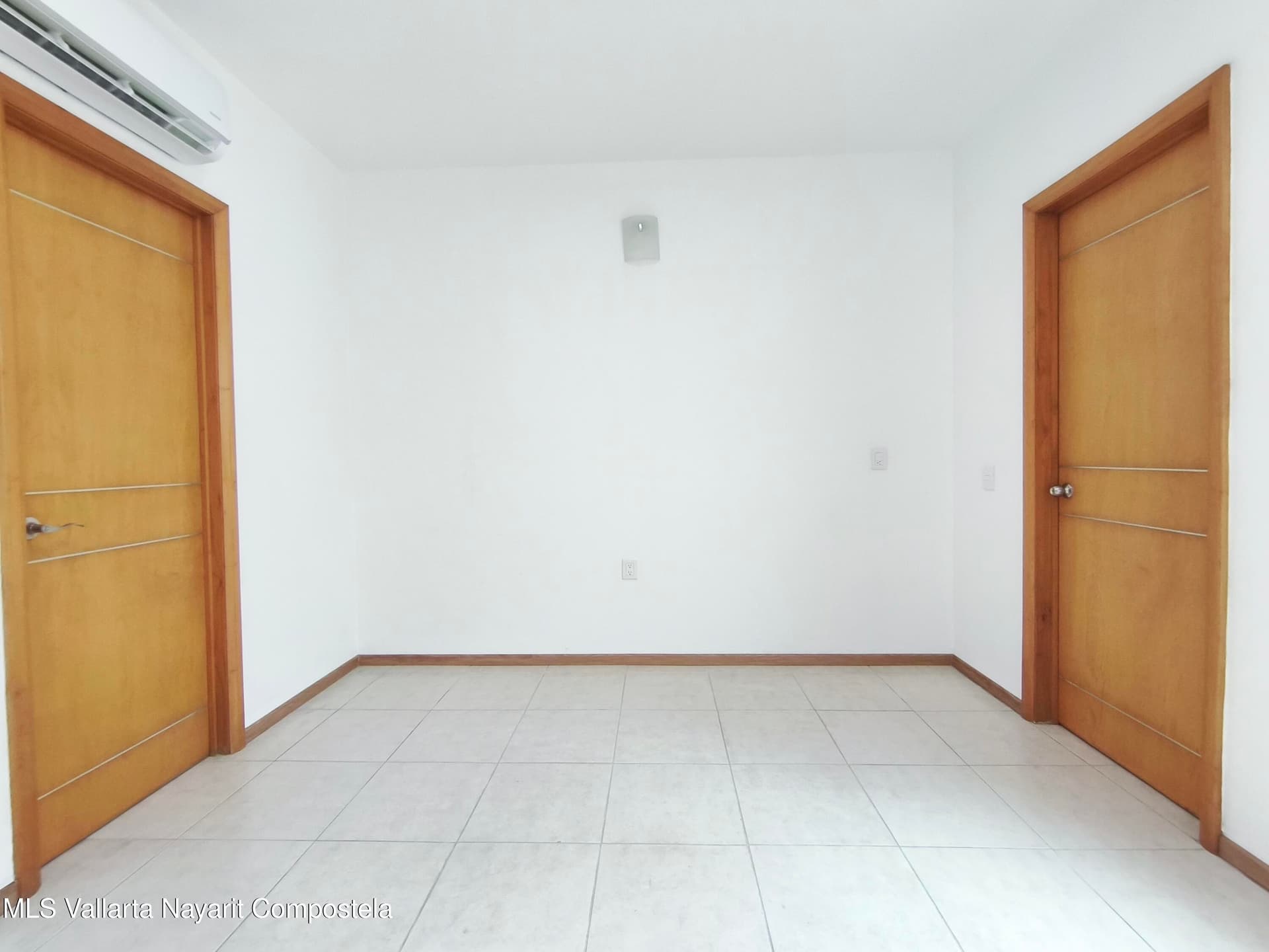 542 Fco. I. Madero 27