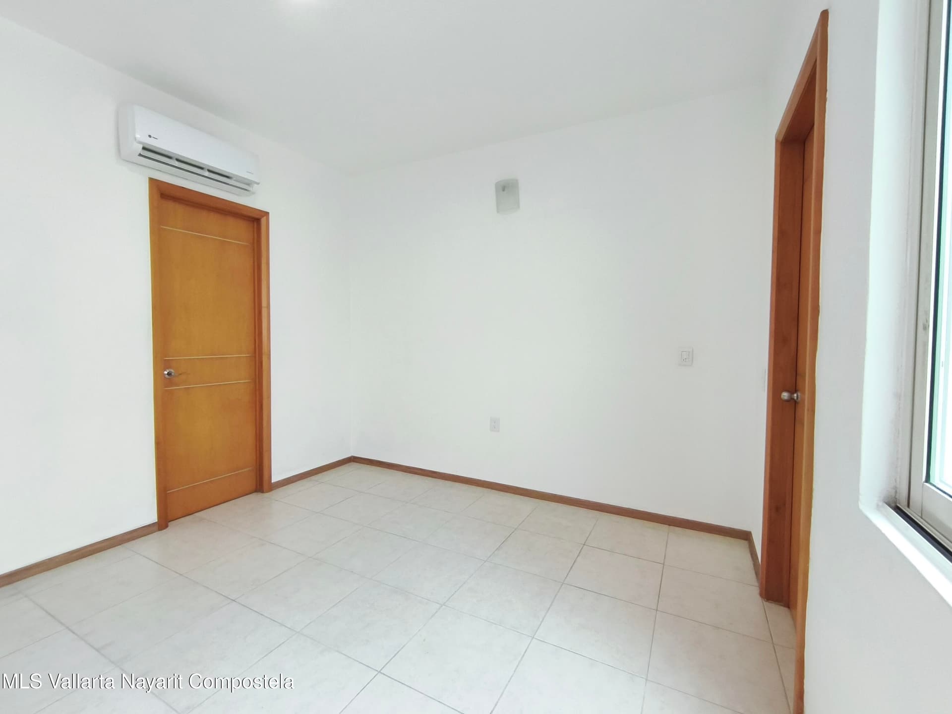 542 Fco. I. Madero 28