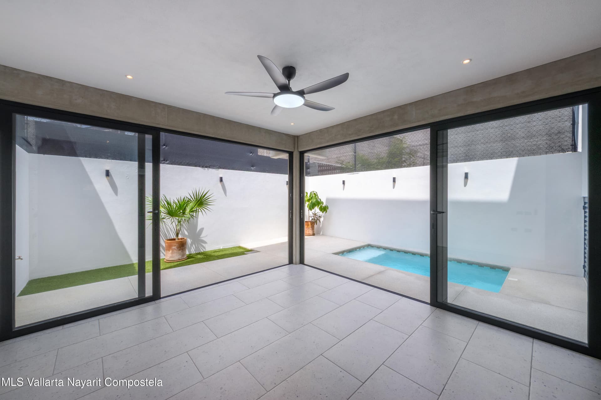 303 Paseo del Salmon 8