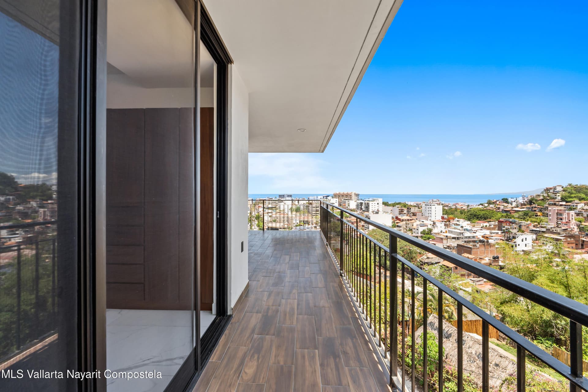 3 Vistas High Living 16