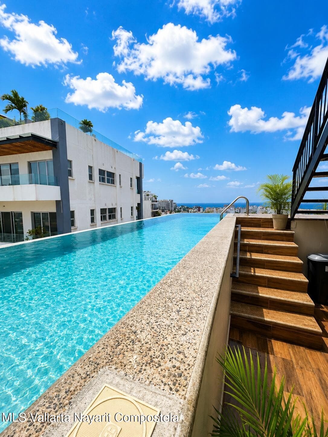 3 Vistas High Living 6