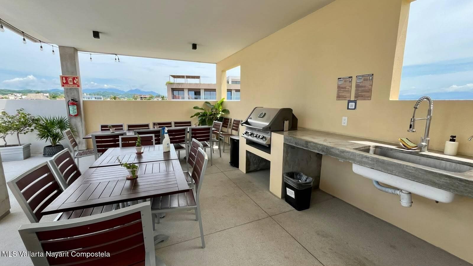 Siete Uno Residencial 3