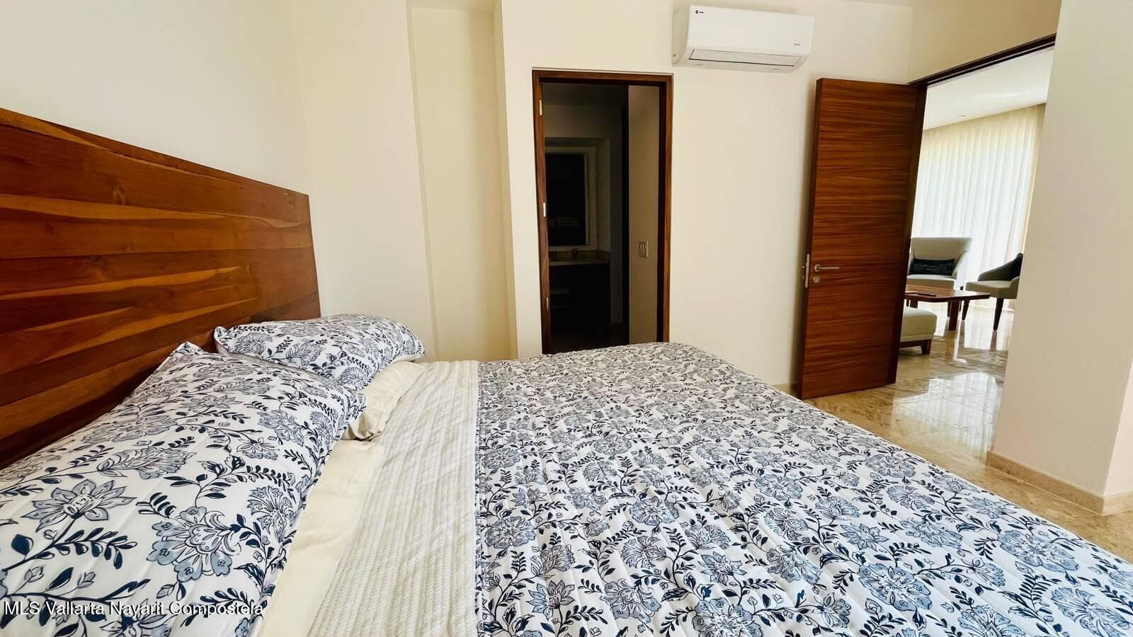 Siete Uno Residencial 13