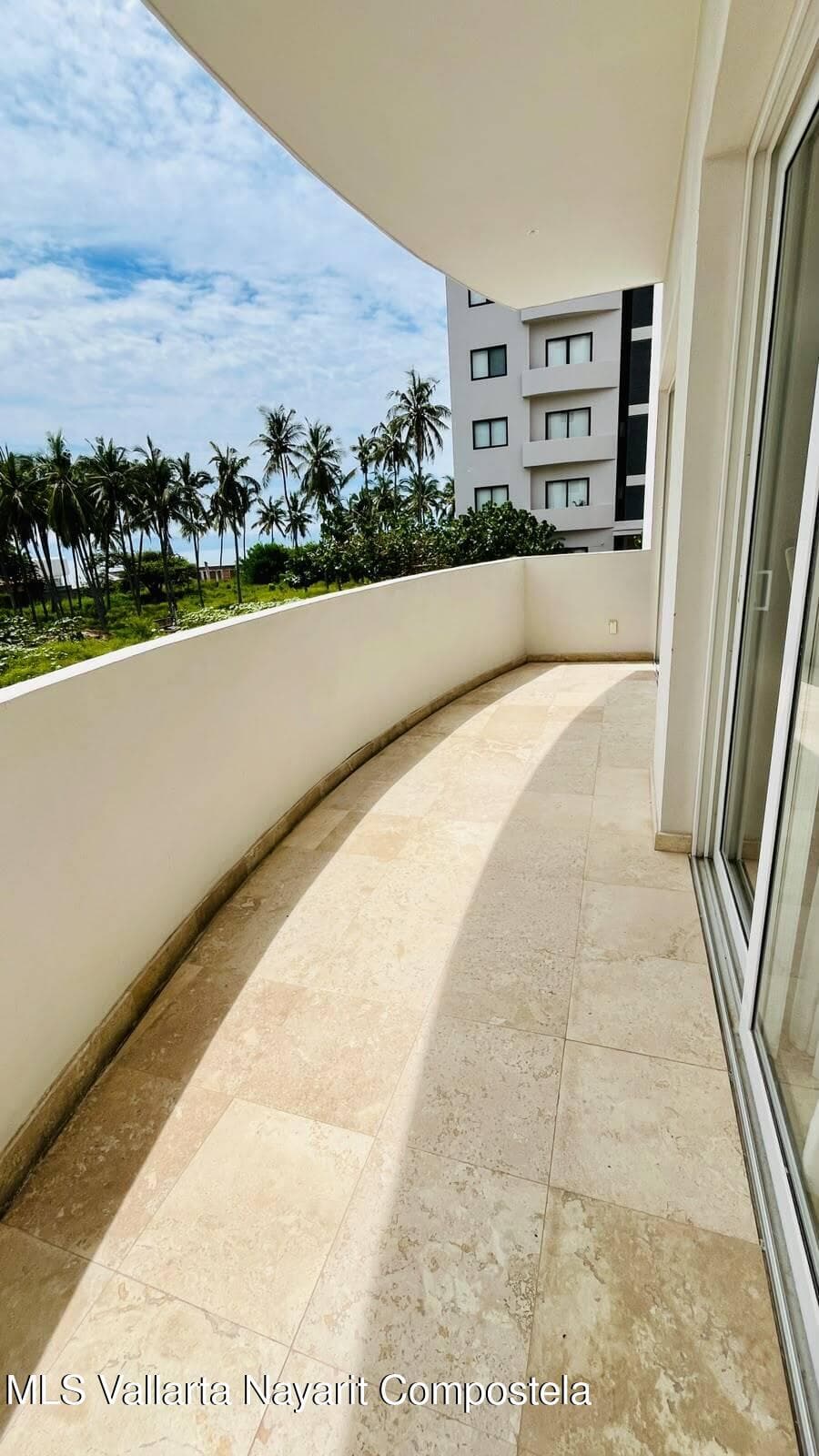 Siete Uno Residencial 18