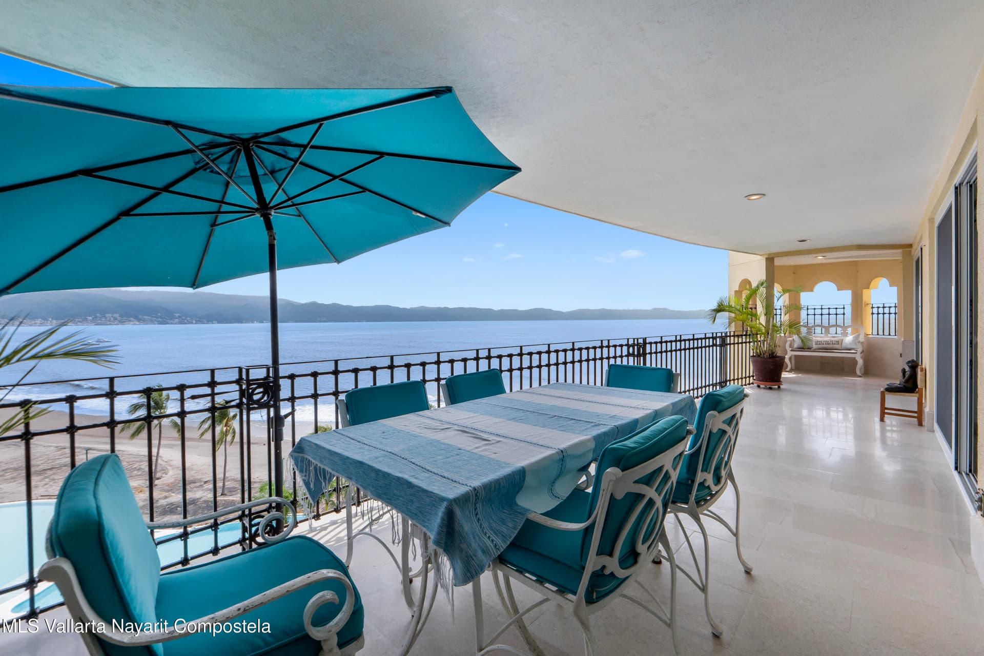 Bay View Grand