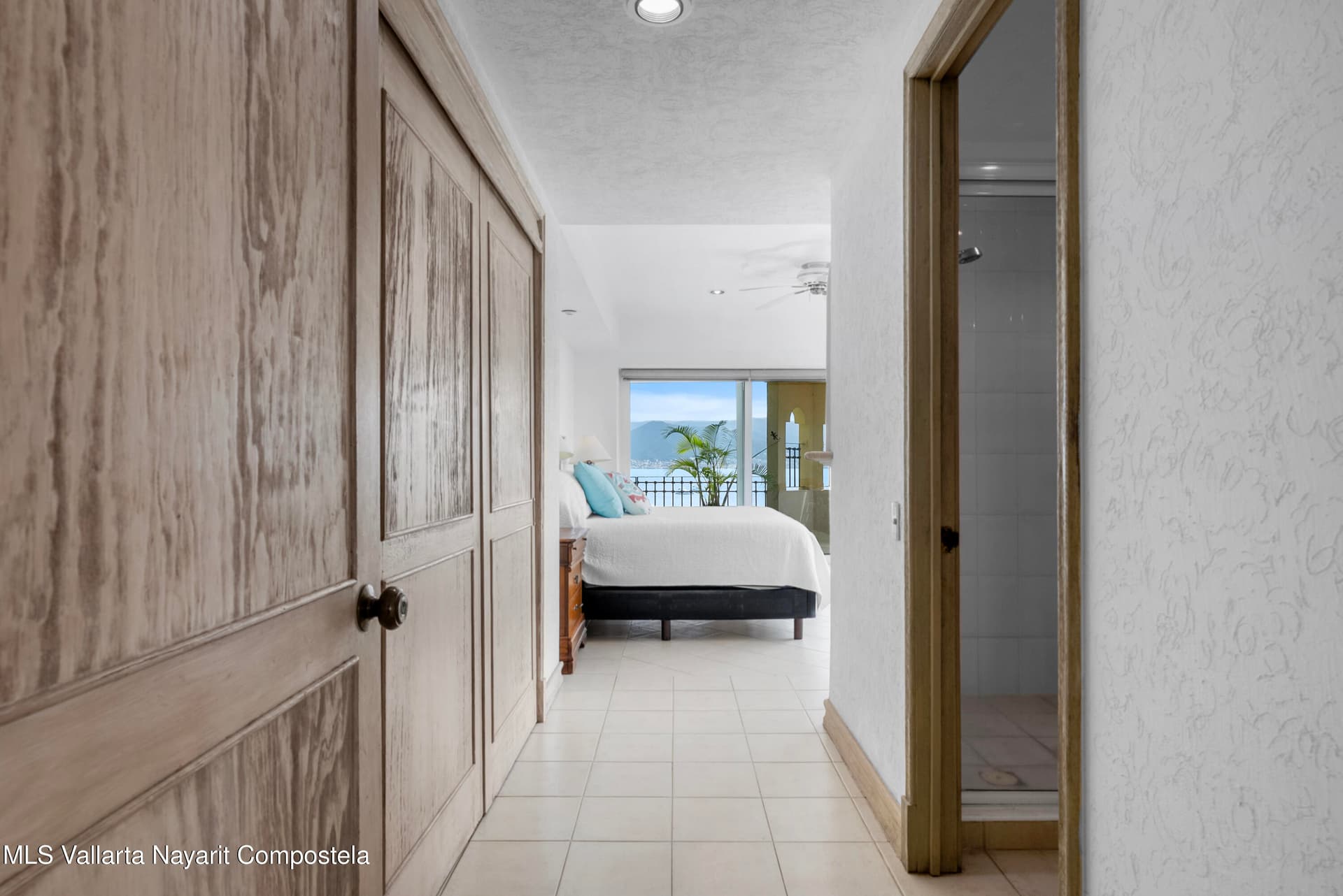 Bay View Grand 29