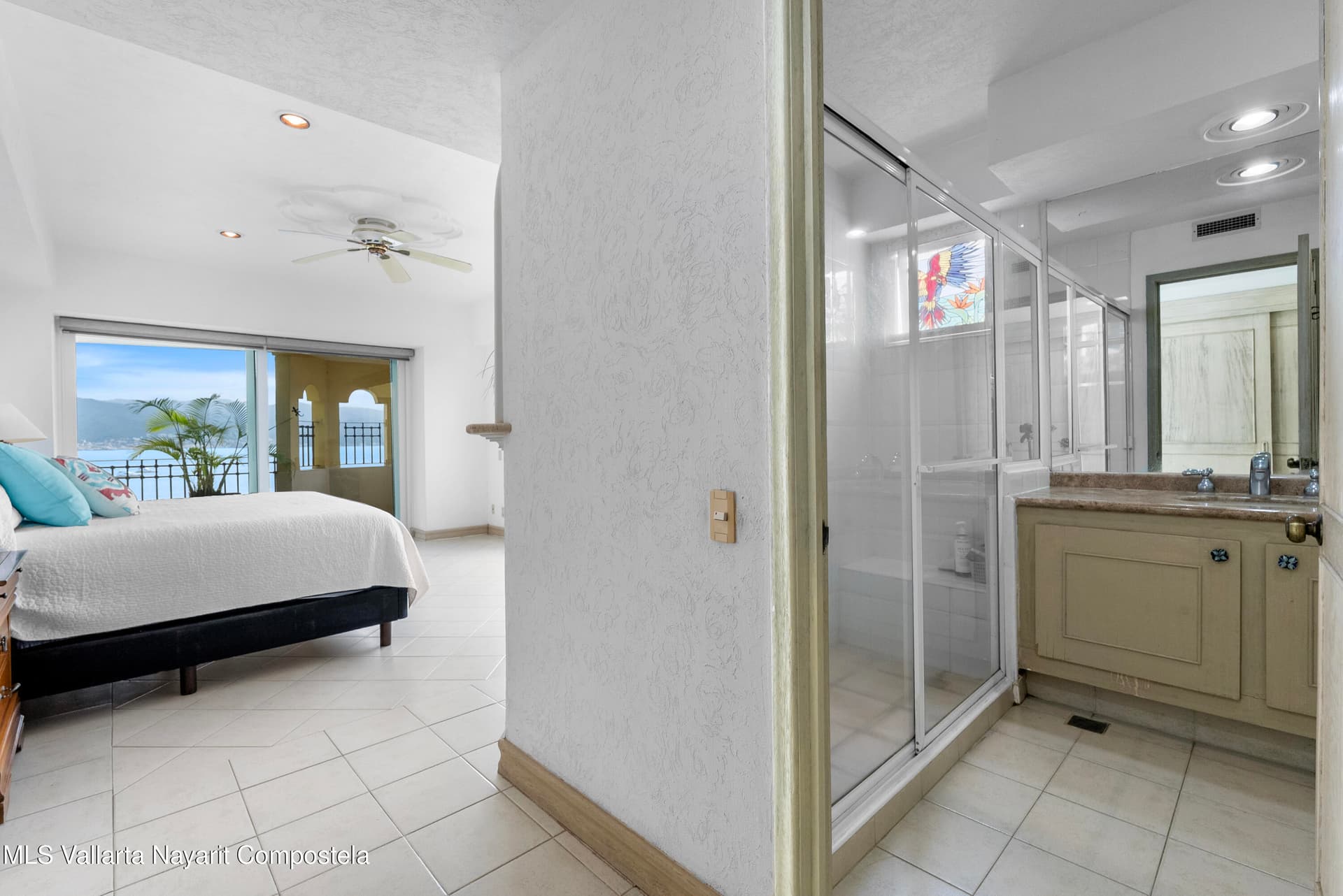 Bay View Grand 30