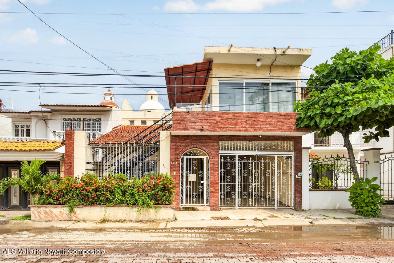 141 Avenida Pavo Real Pavo Real