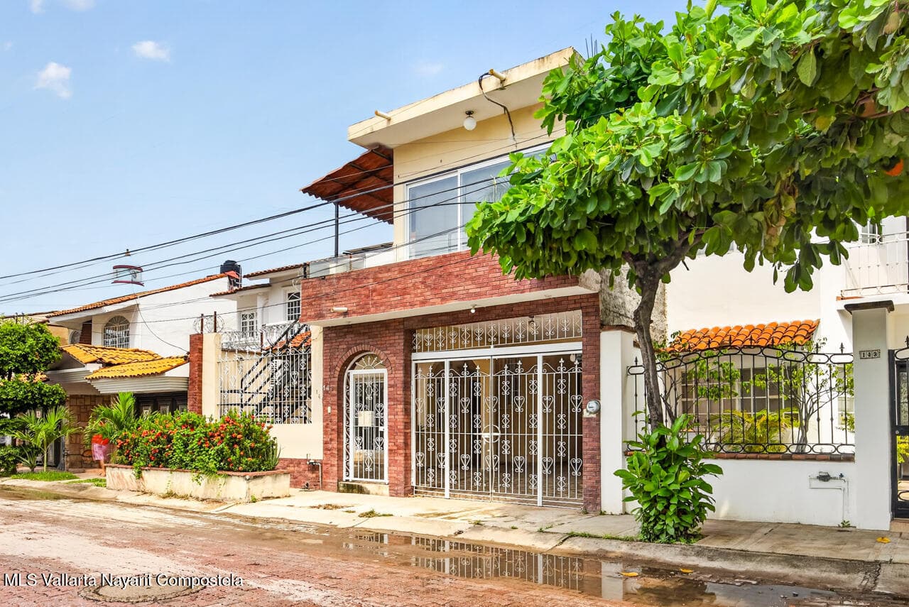 141 Avenida Pavo Real Pavo Real 5