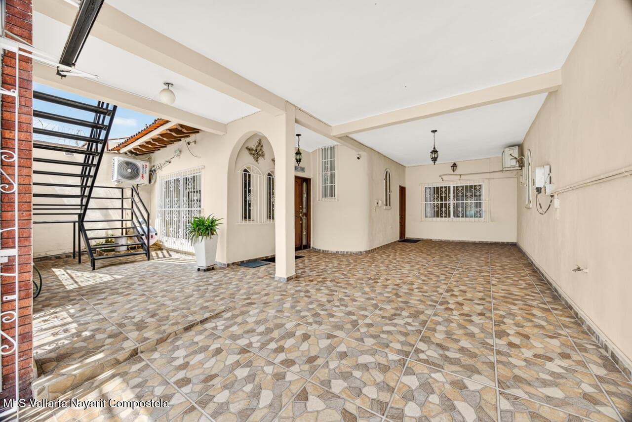 141 Avenida Pavo Real Pavo Real 7